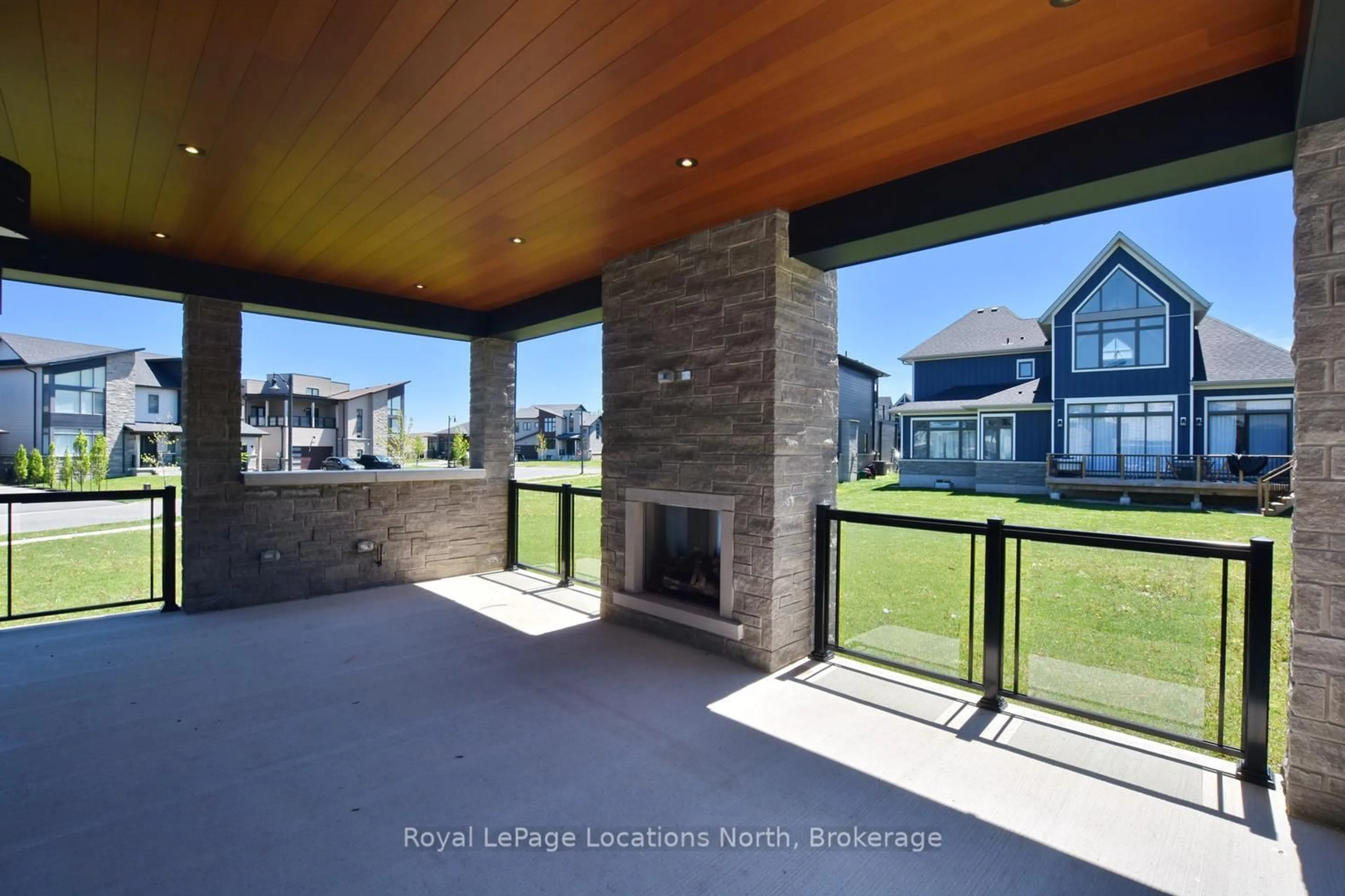 Patio, water/lake/river/ocean view for 117 Cattail Cres, Blue Mountains Ontario L9Y 5L3