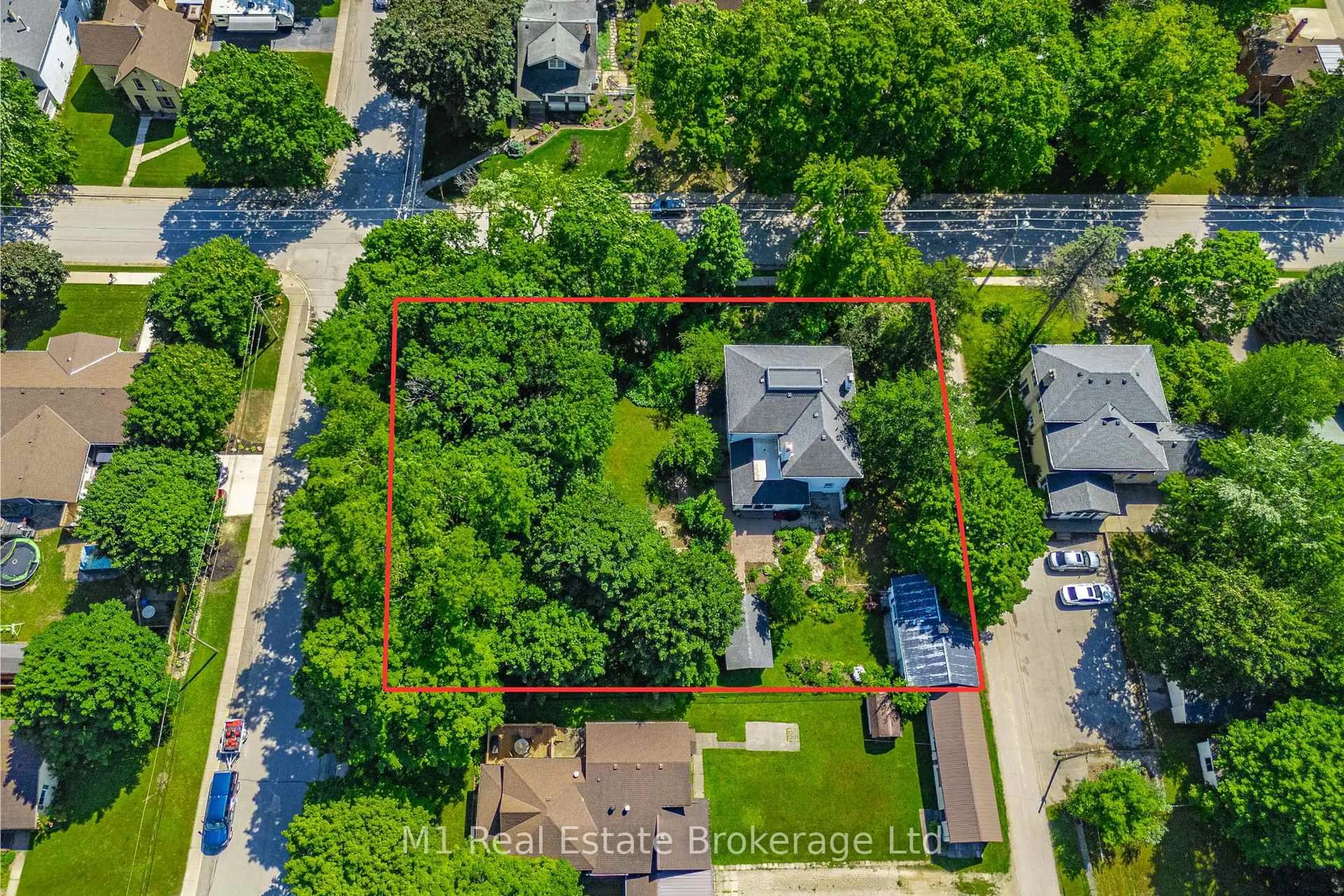 A pic from outside/outdoor area/front of a property/back of a property/a pic from drone, street for 119 John St, North Huron Ontario N0G 2W0