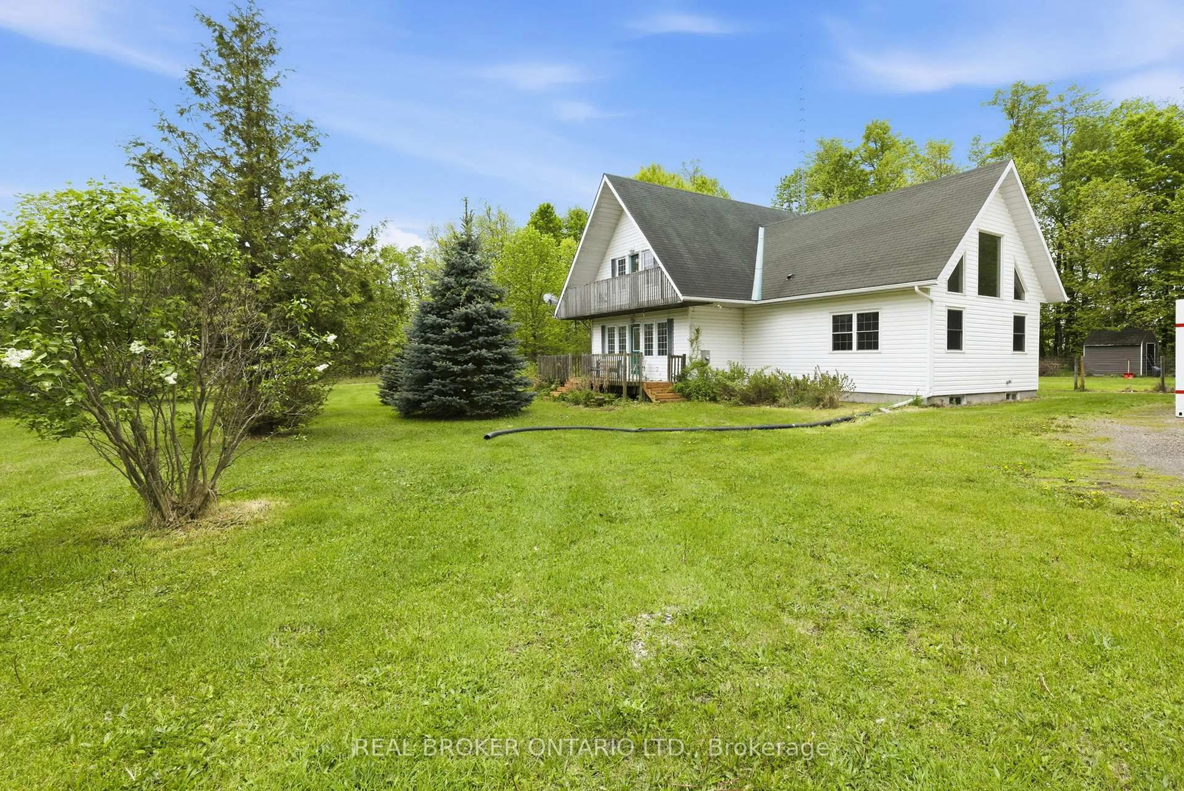 A pic from outside/outdoor area/front of a property/back of a property/a pic from drone, unknown for 14114 Highway 7 Highway, Perth Ontario K7H 3C8