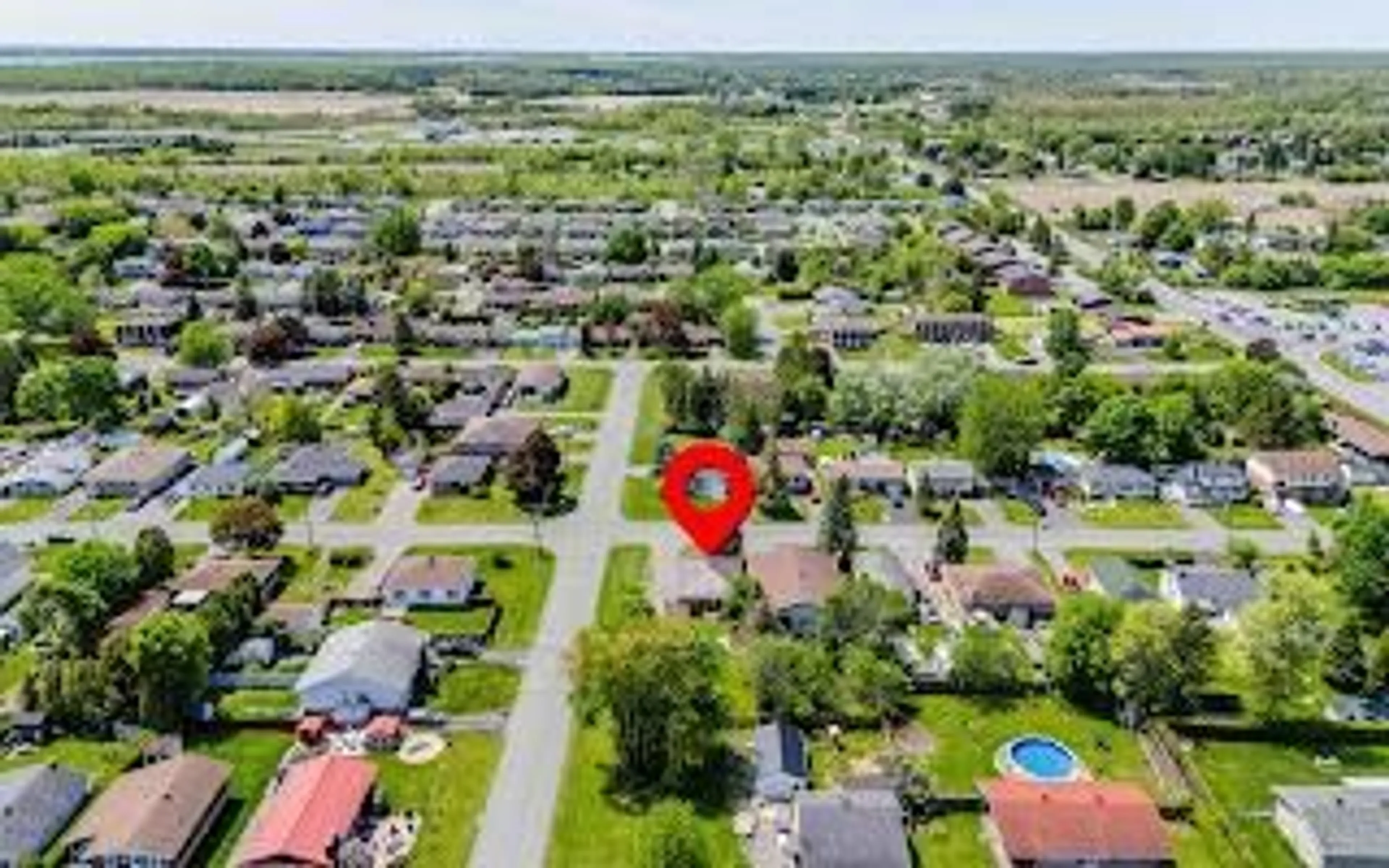 A pic from outside/outdoor area/front of a property/back of a property/a pic from drone, street for 3301 Ross Ave, Cornwall Ontario K6K 1G3