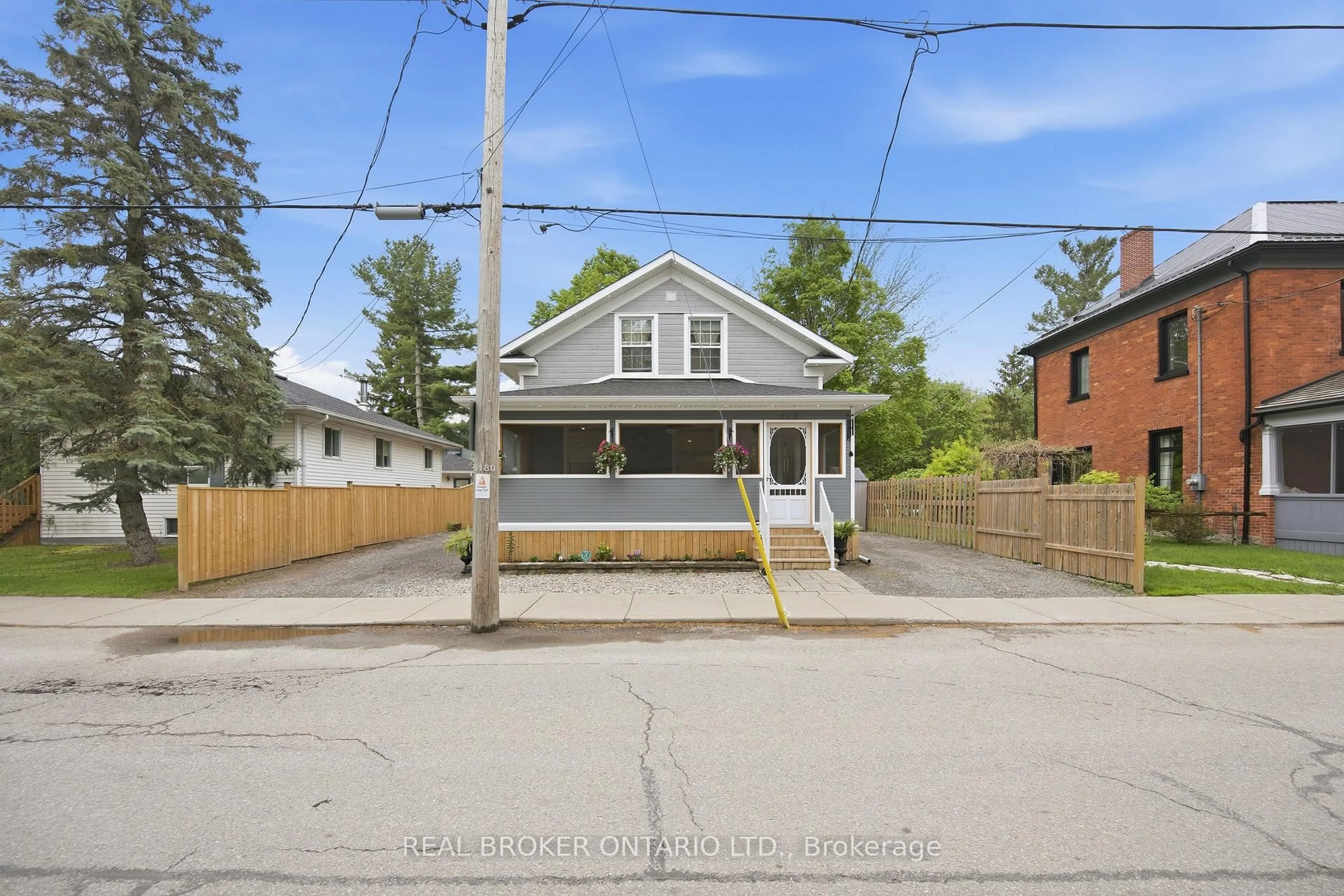 Unknown for 118 Brock St, Merrickville-Wolford Ontario K0G 1N0