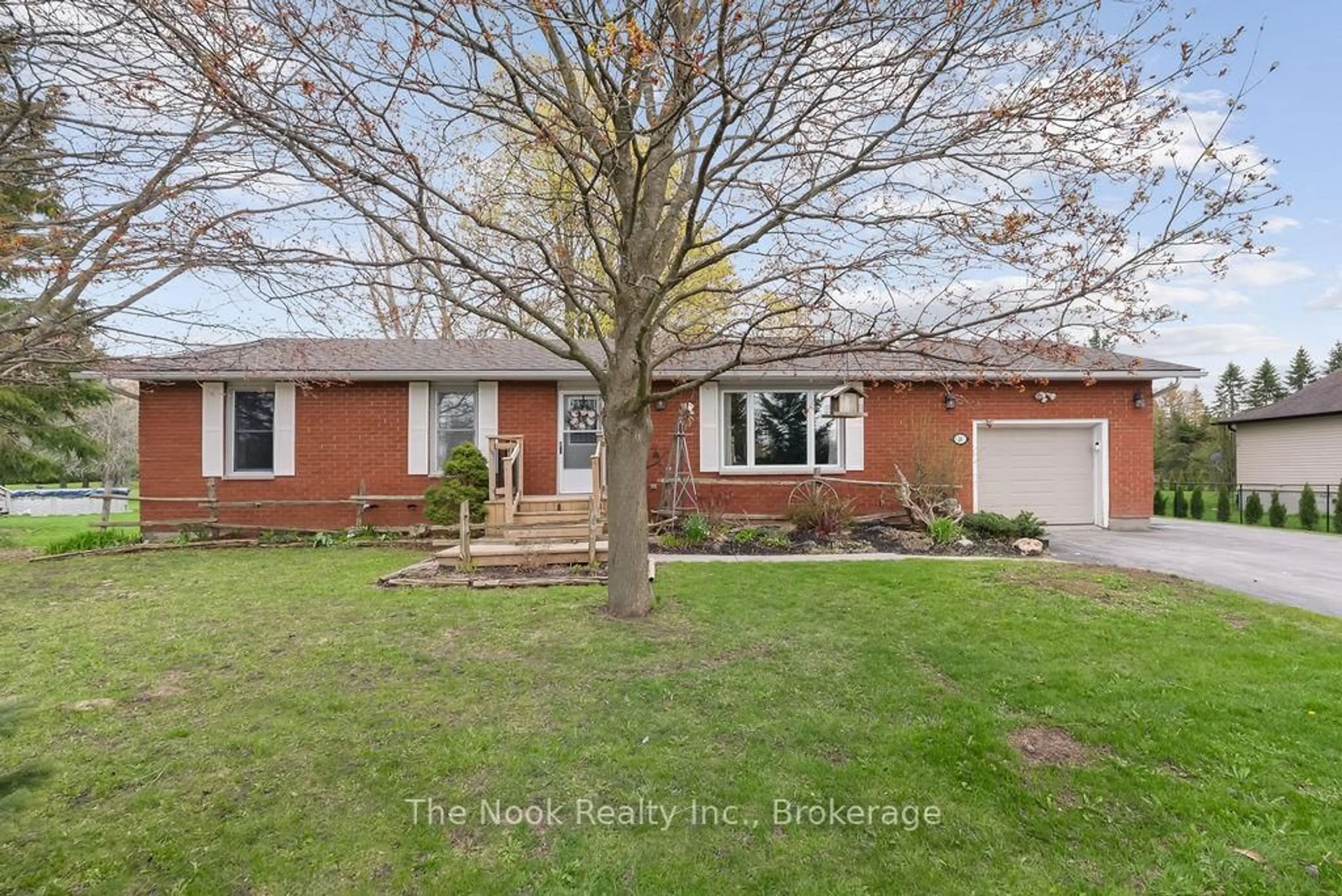 Home with brick exterior material, street for 16 Robmar Cres, Kawartha Lakes Ontario K0M 2J0