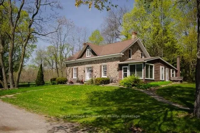 3427 Roebuck Rd, Hamilton Township 2