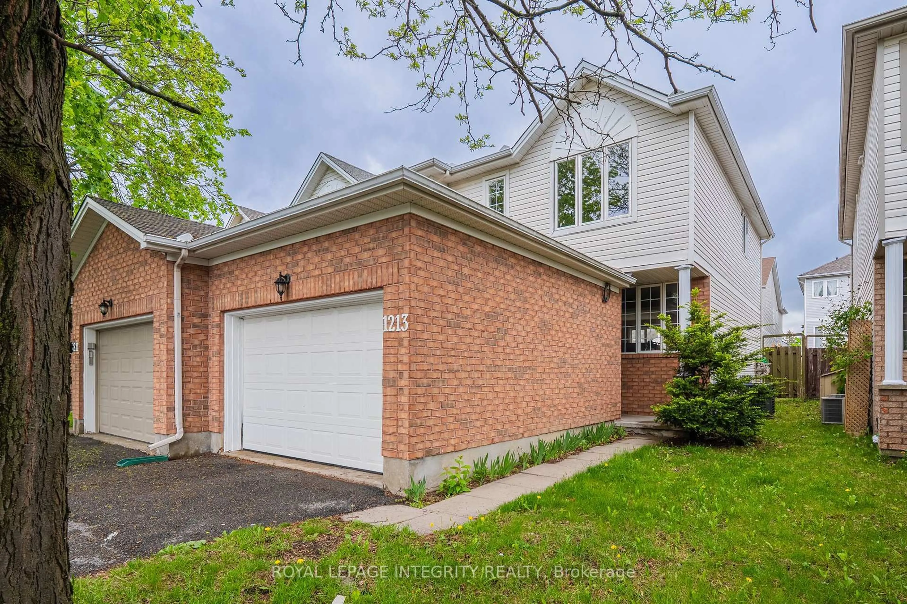 Unknown for 1213 CLYDE Ave, Ottawa Ontario K2C 1Y3