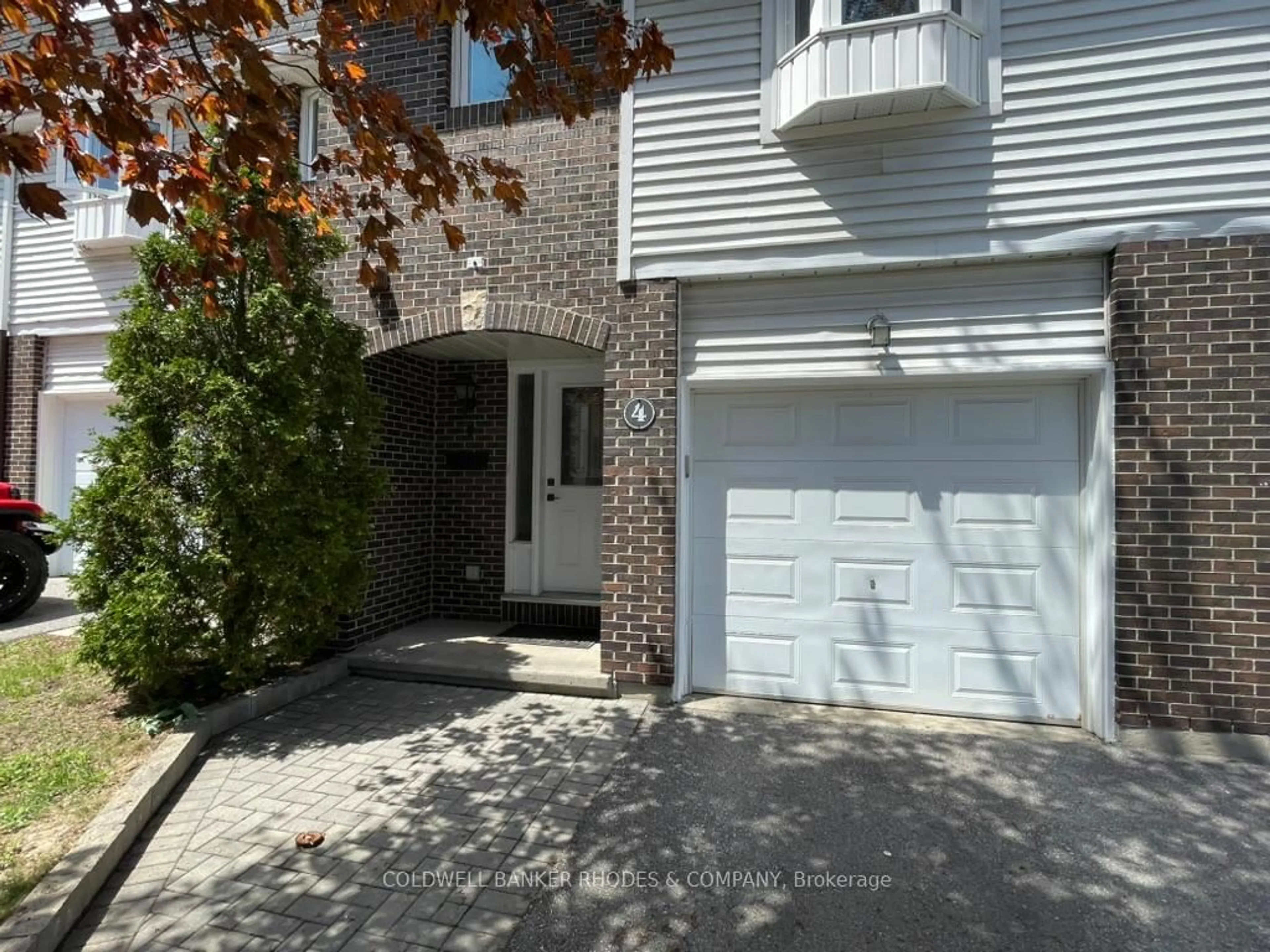 Unknown for 4 Almond Lane, Ottawa Ontario K2L 3T2