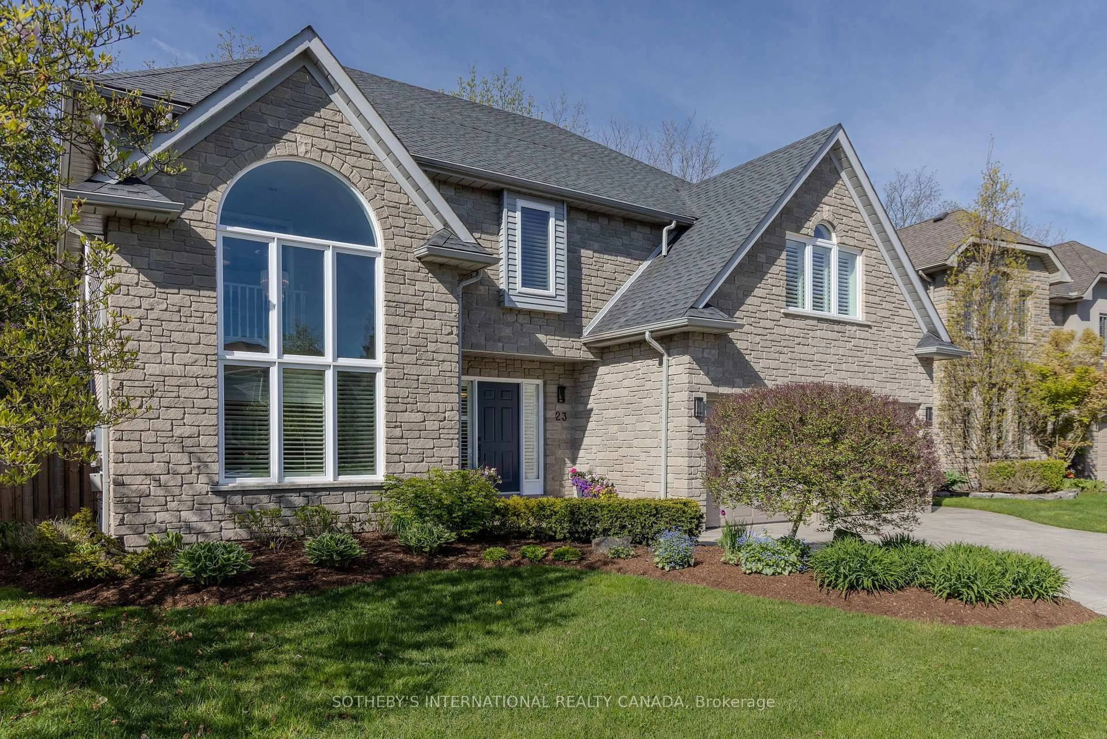 Home with brick exterior material, street for 23 FRANCIS CREEK Blvd, St. Catharines Ontario L2W 1B1