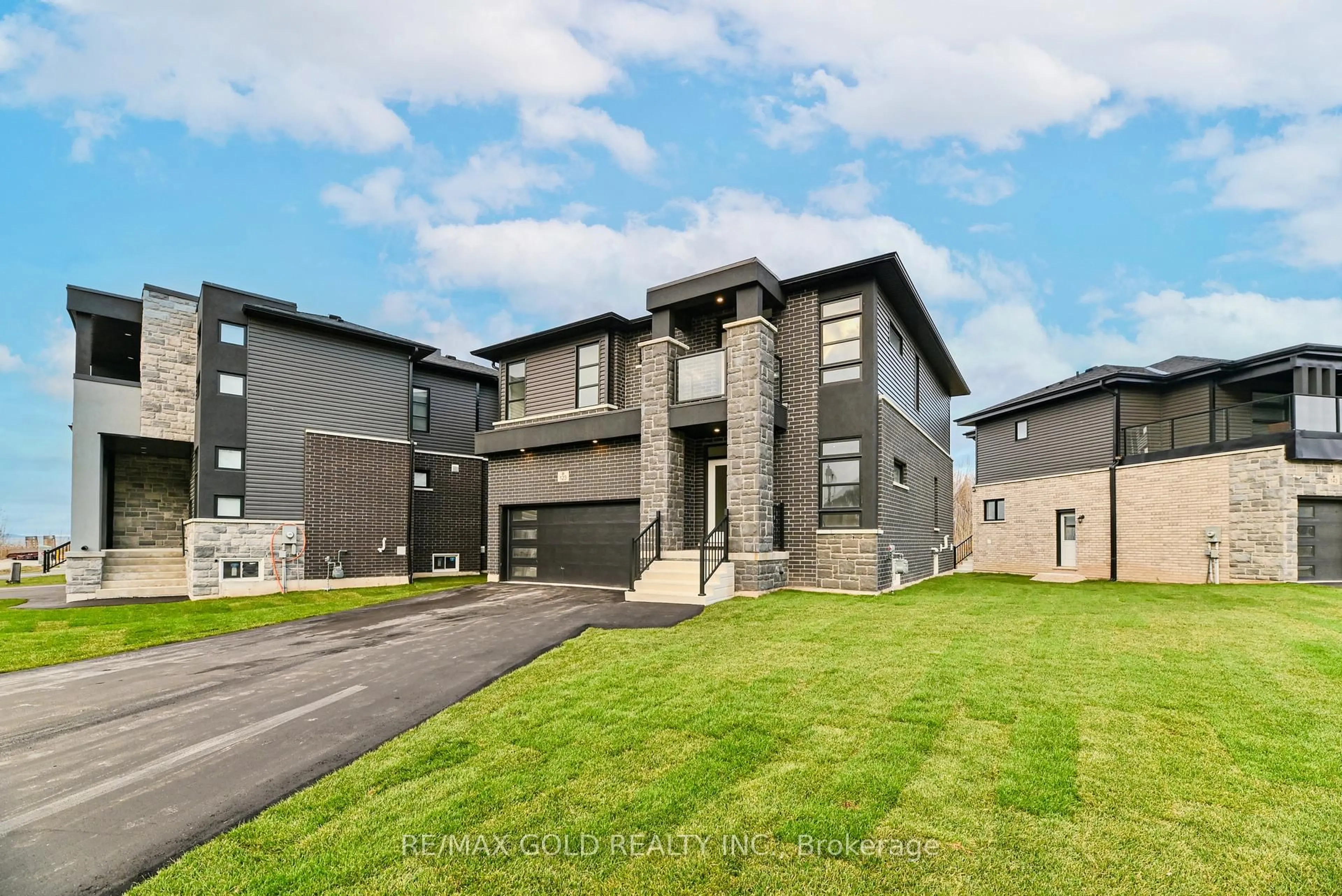 Unknown for 123 Jewel St, Blue Mountains Ontario N0H 1J0