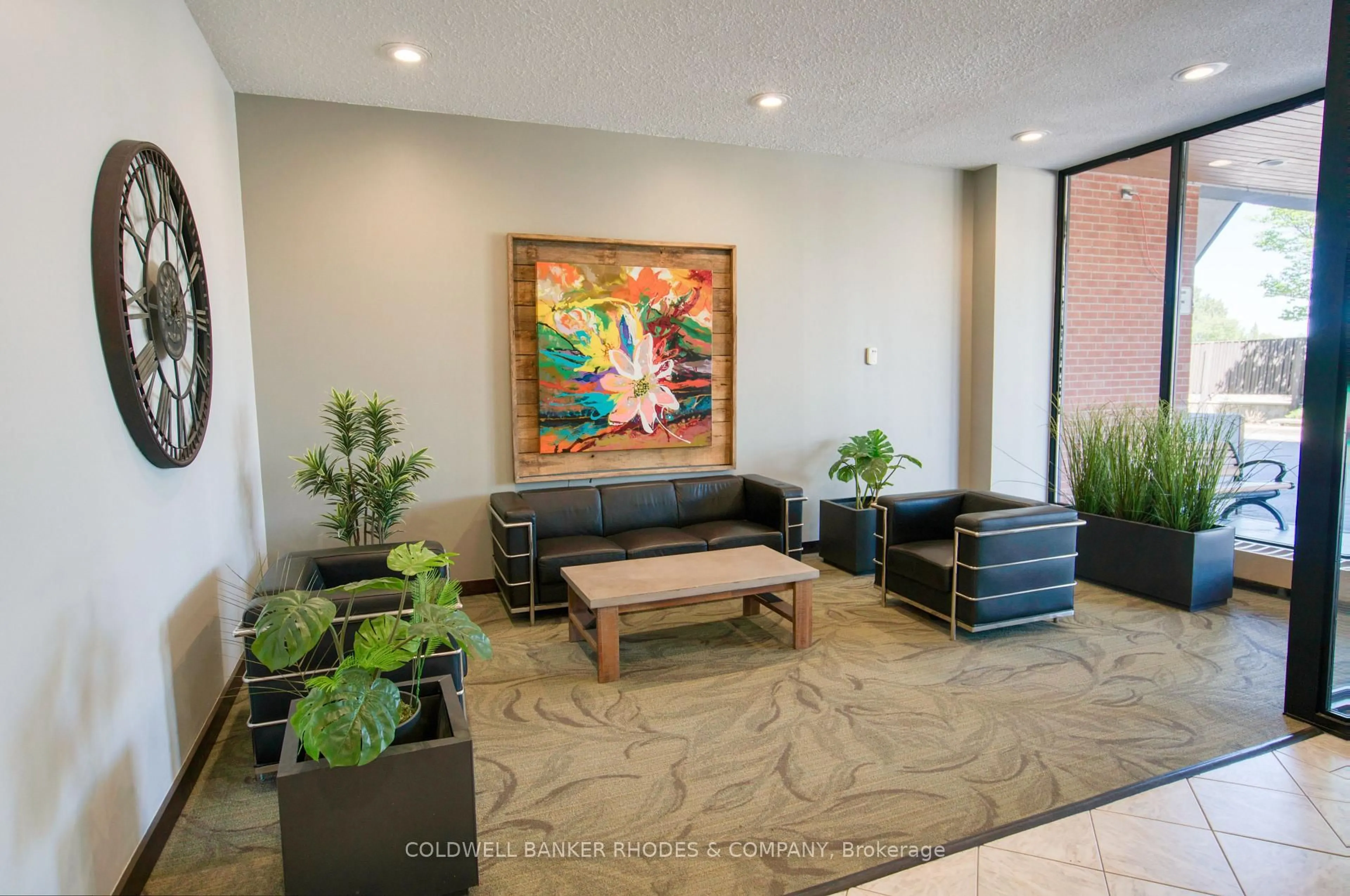 Unknown for 2951 Riverside Dr #303, Ottawa Ontario K1V 8W6