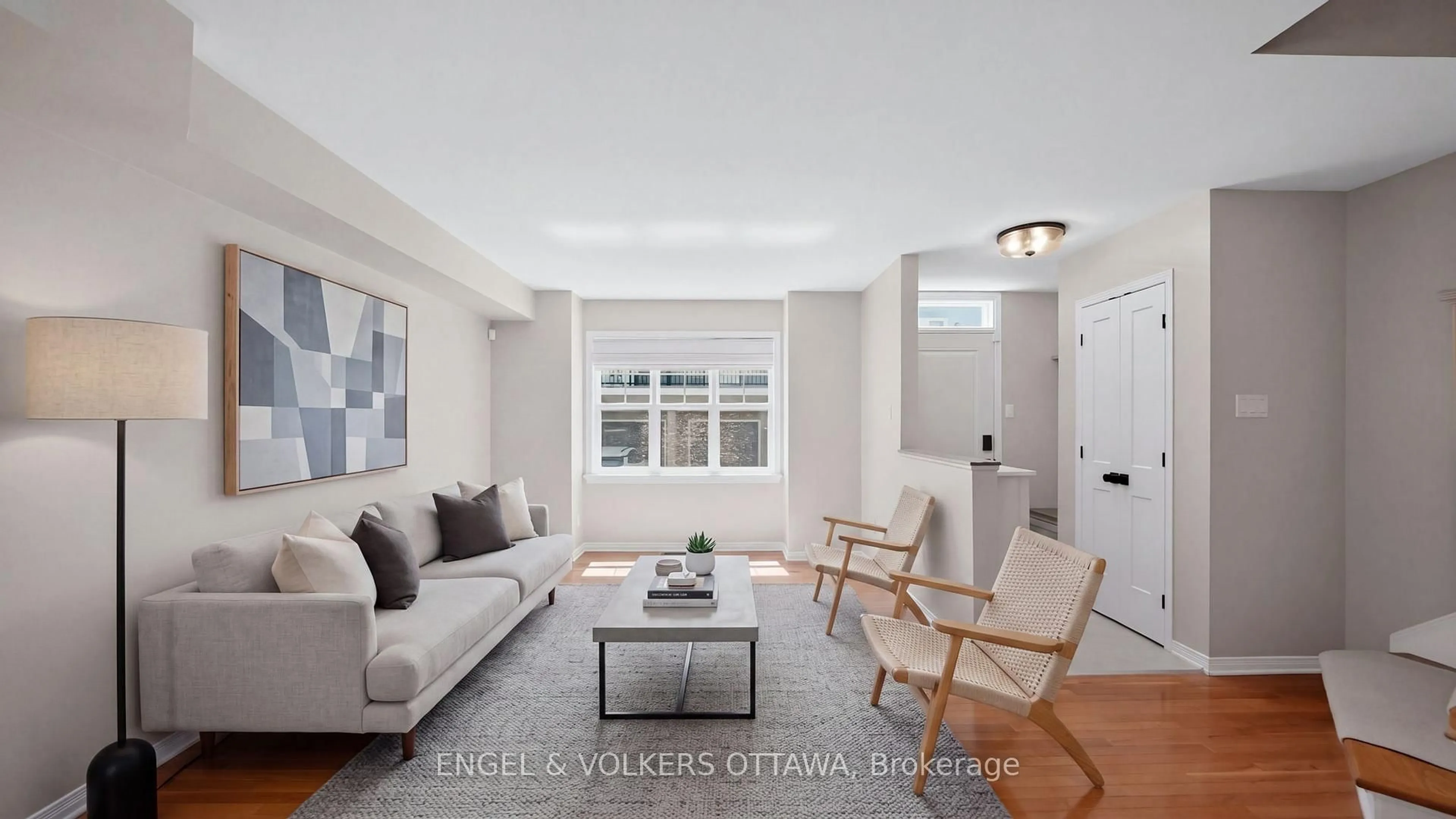 Unknown for 7 Davenport Private, Ottawa Ontario K1K 4W5