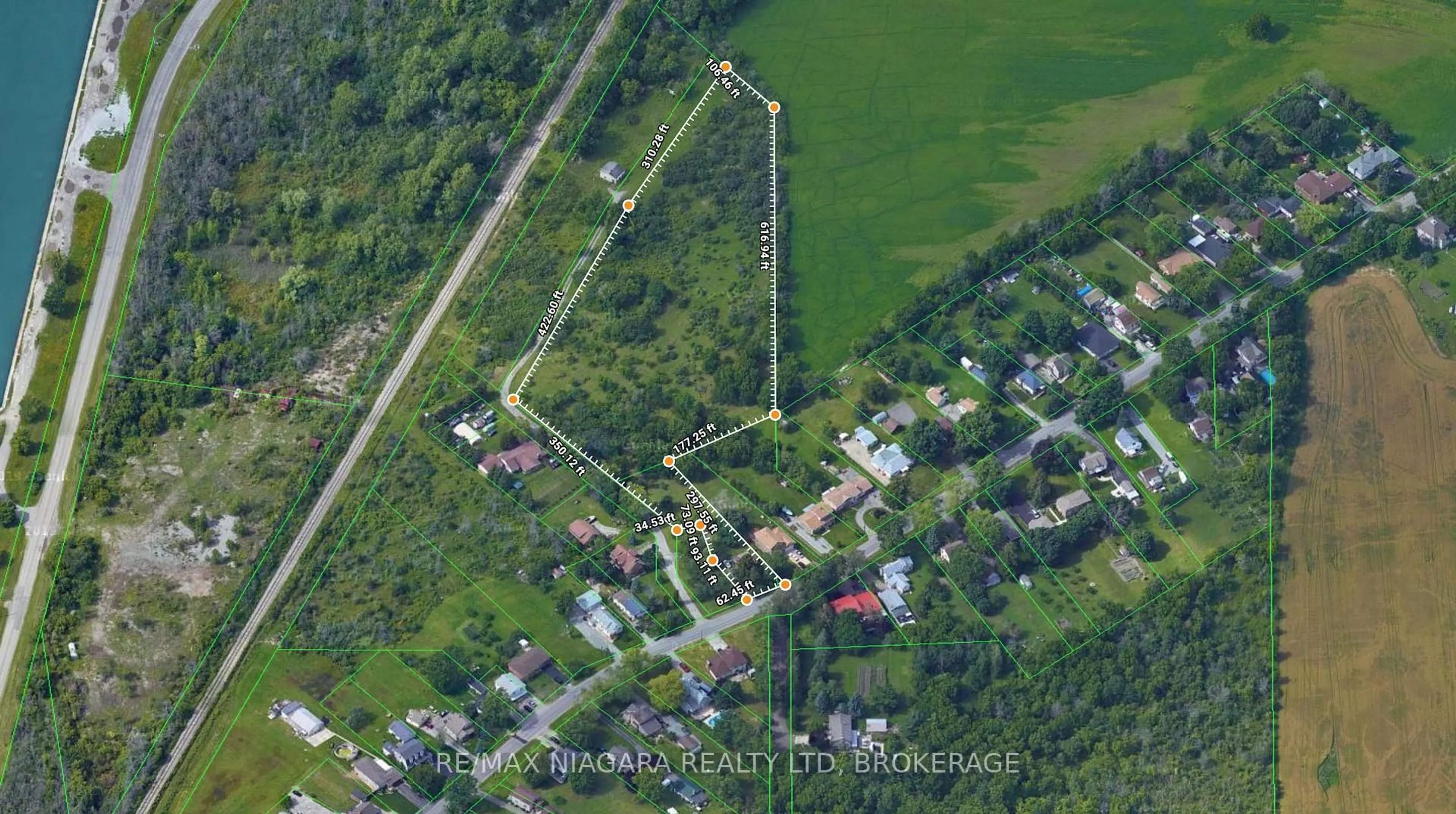 Unknown for 194 Chippawa Rd, Port Colborne Ontario L3K 1T7