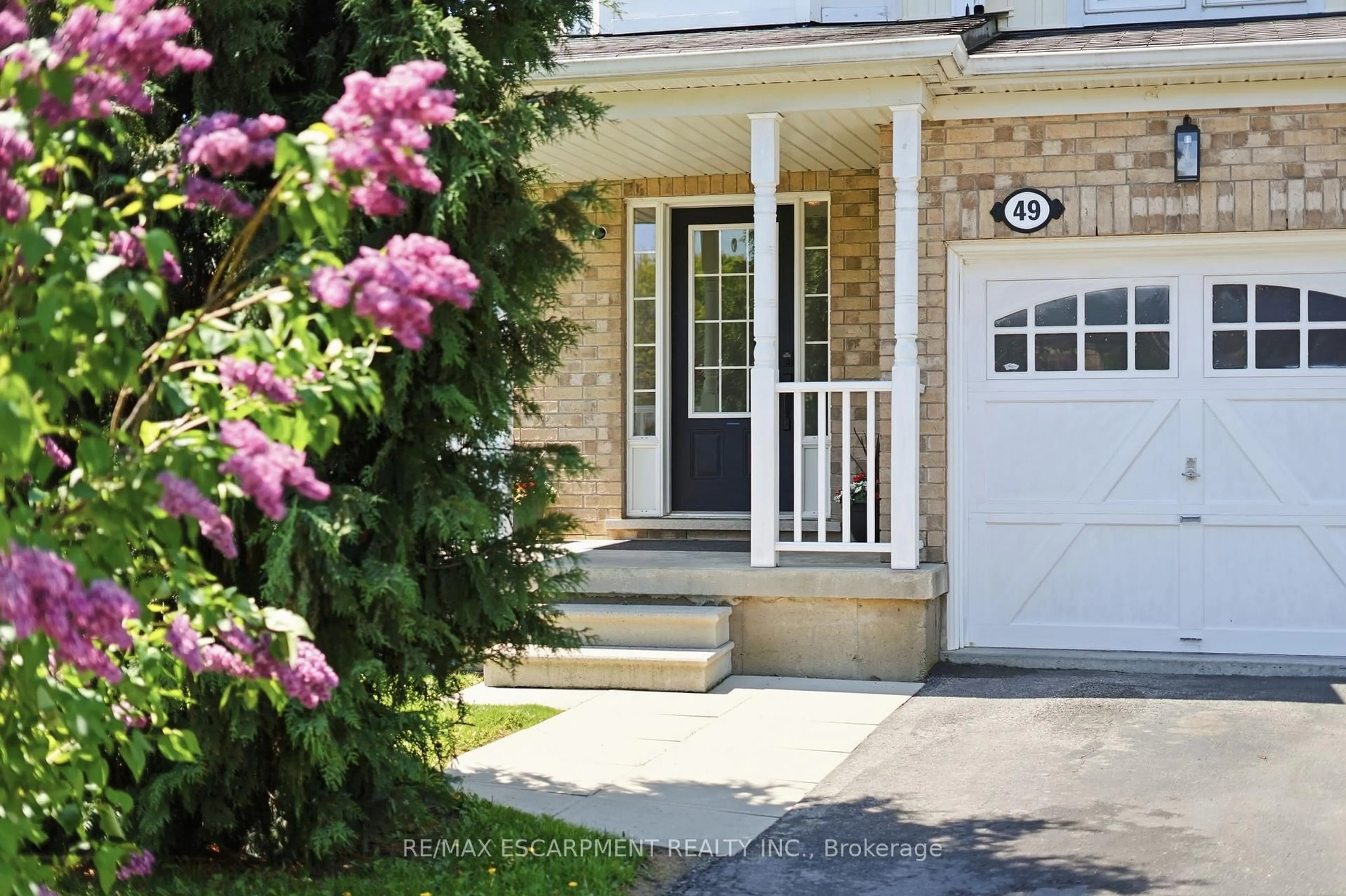 Unknown for 49 BLUE SKY Tr, Hamilton Ontario L7L 1Z7