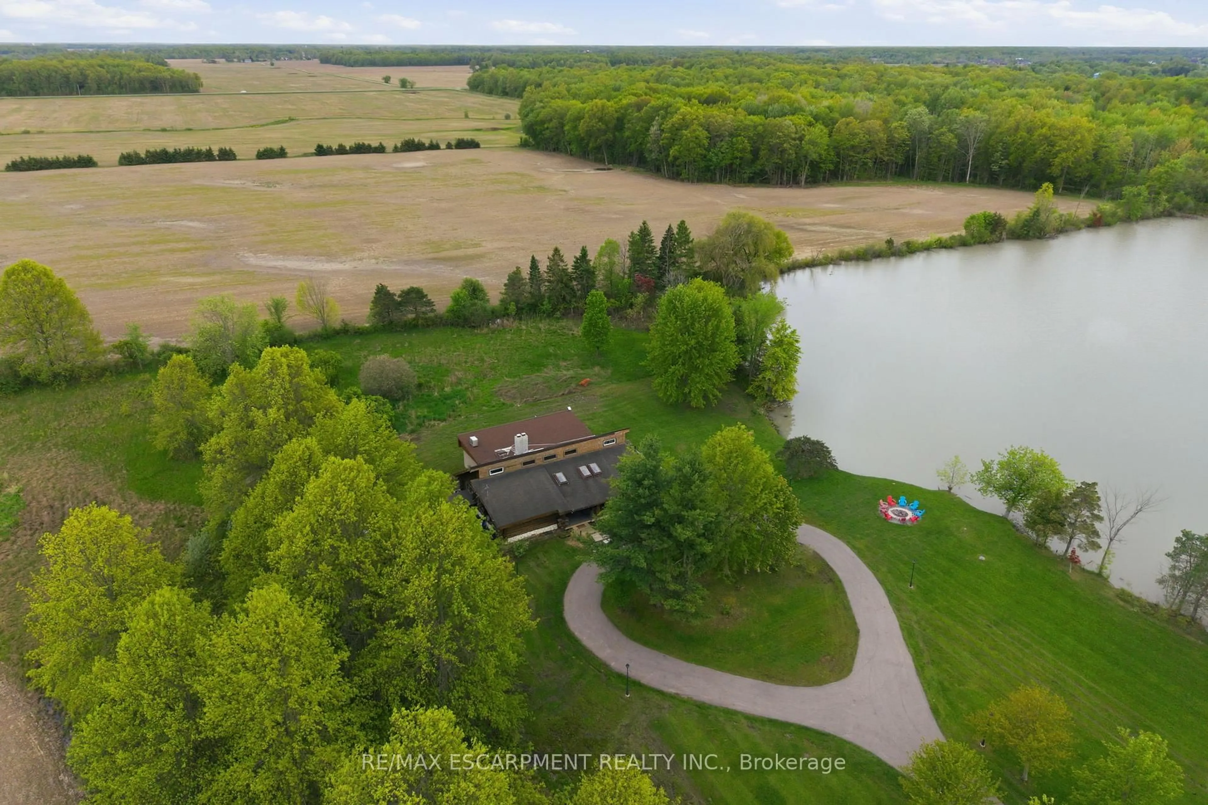 Unknown for 678 Chantler Rd, Pelham Ontario L0S 1C0