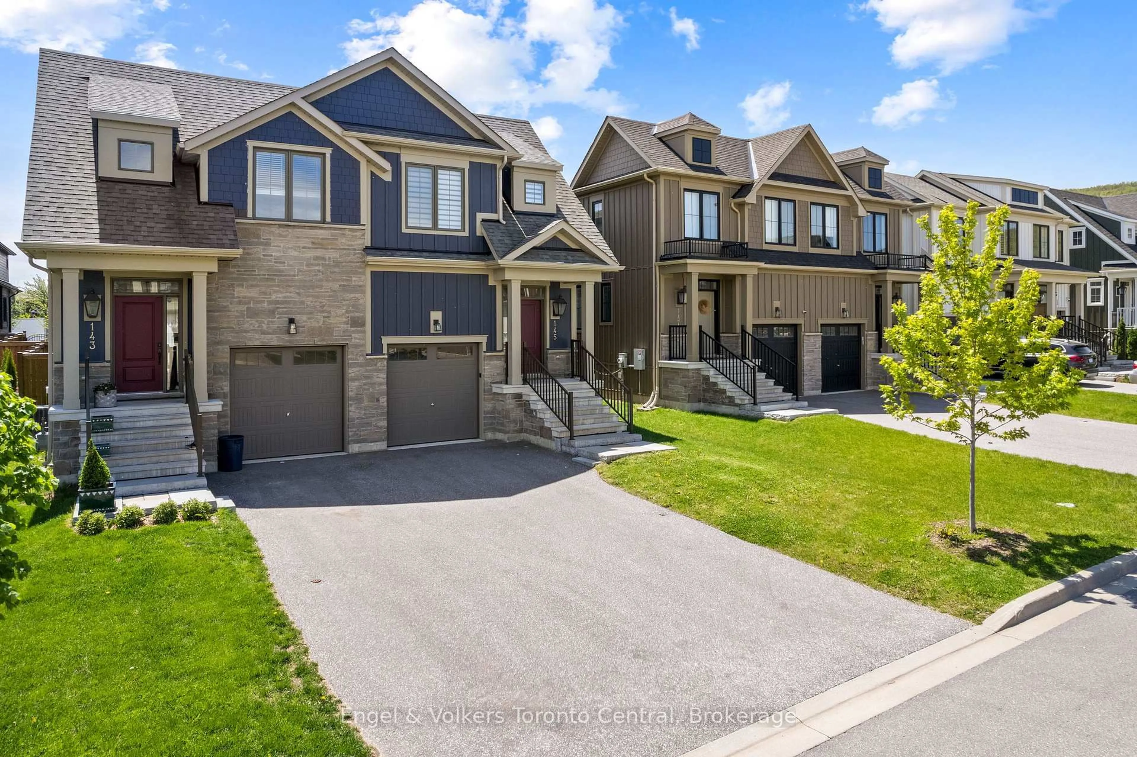 Unknown for 145 Sycamore St, Blue Mountains Ontario L9Y 4E4