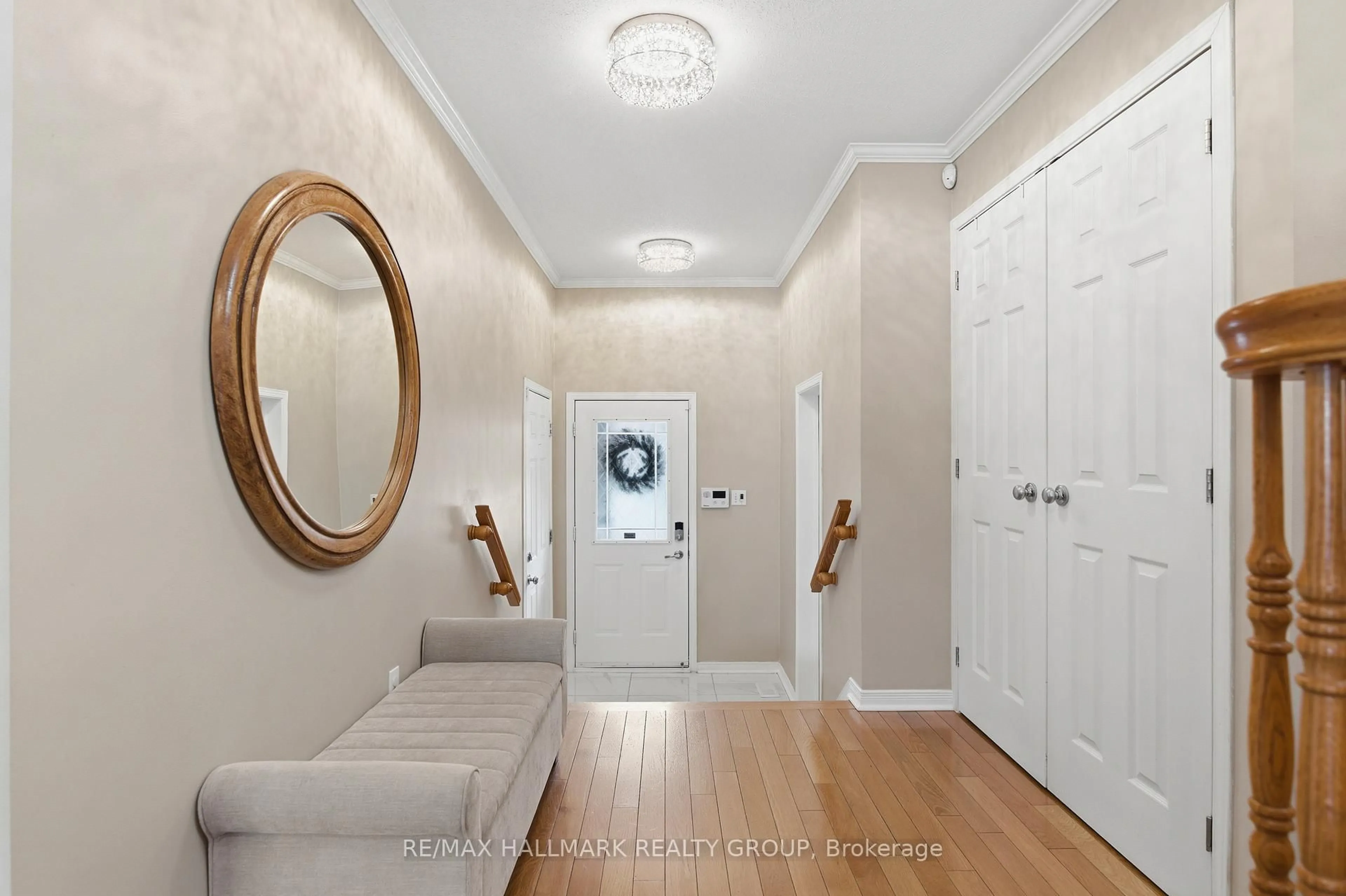 Unknown for 2208 Brockstone Cres, Ottawa Ontario K4A 4V4