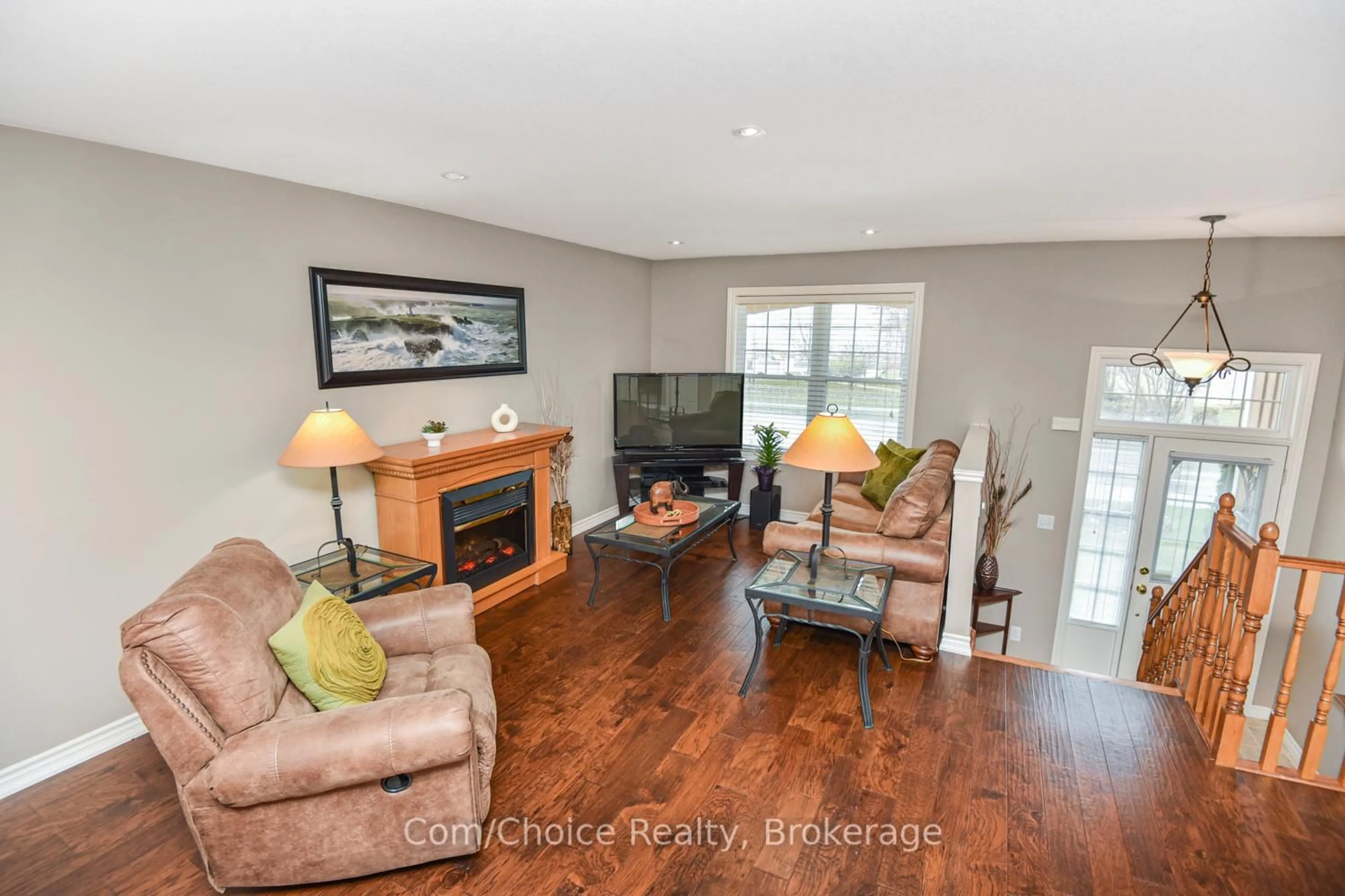Unknown for 1060 Beach Blvd, Hamilton Ontario L9H 6Z4