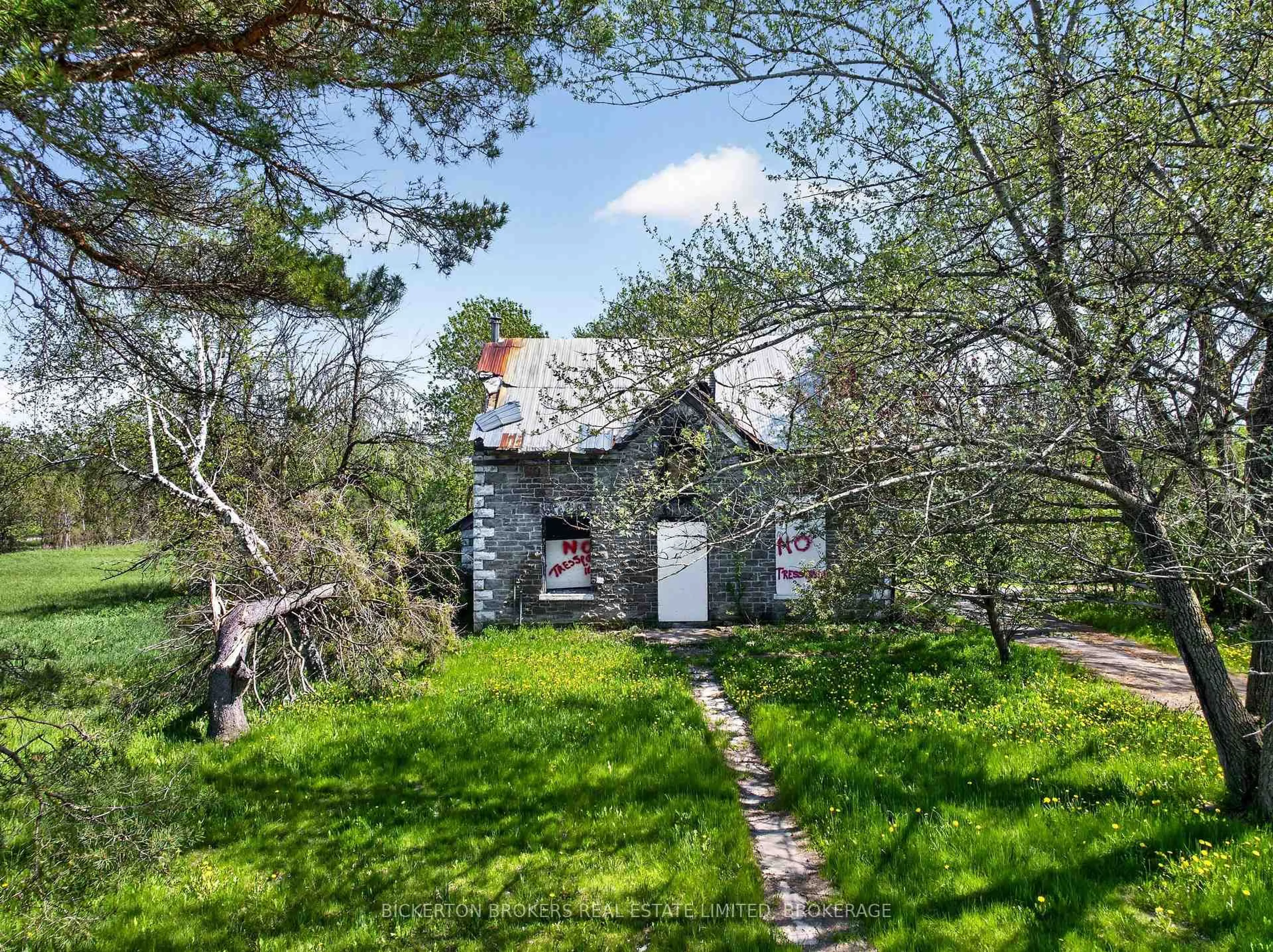 Unknown for 10655 Jellyby Rd, Elizabethtown-Kitley Ontario K0G 1R0