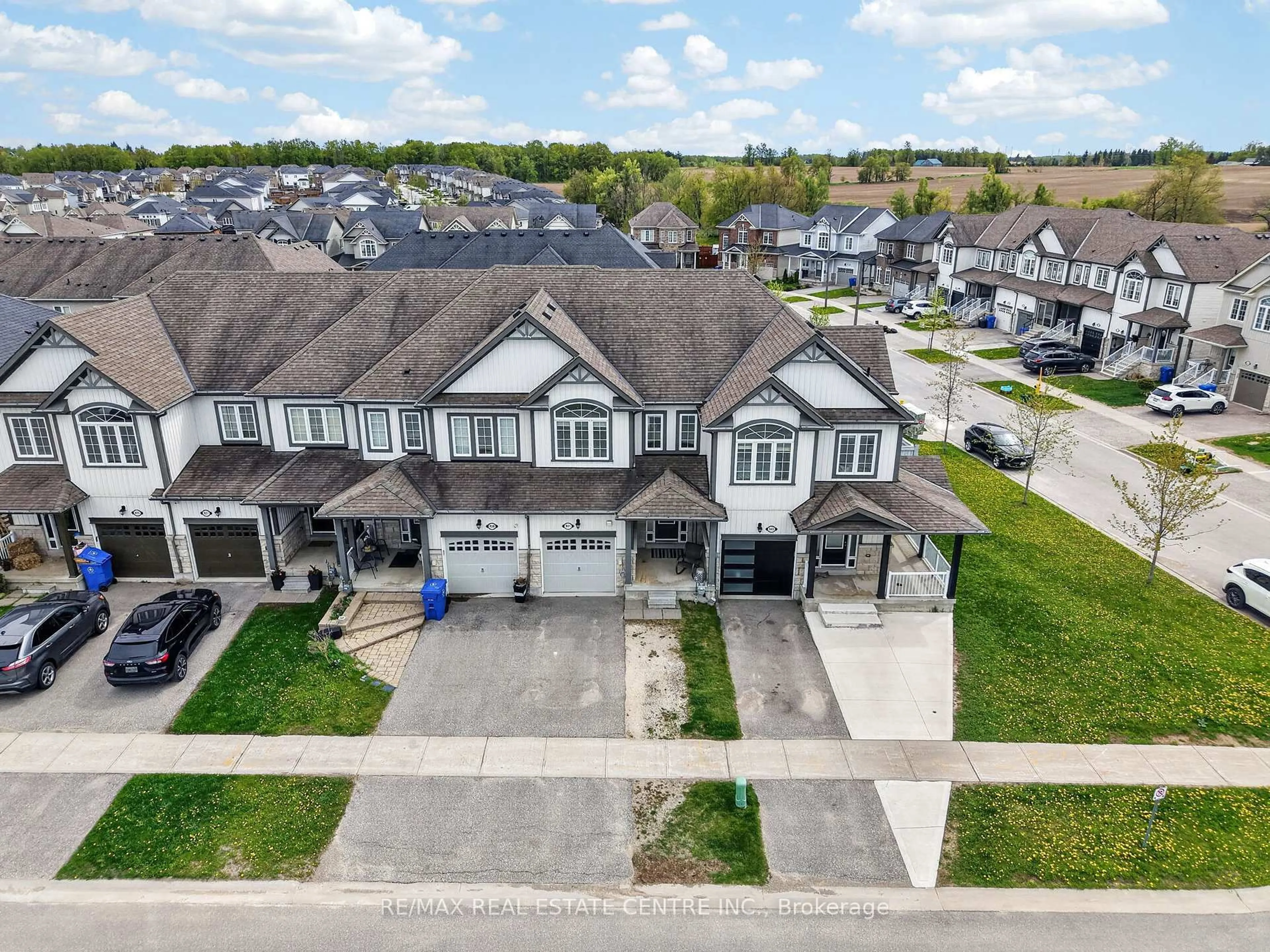 Unknown for 941 Cook Cres, Shelburne Ontario L9V 3V2