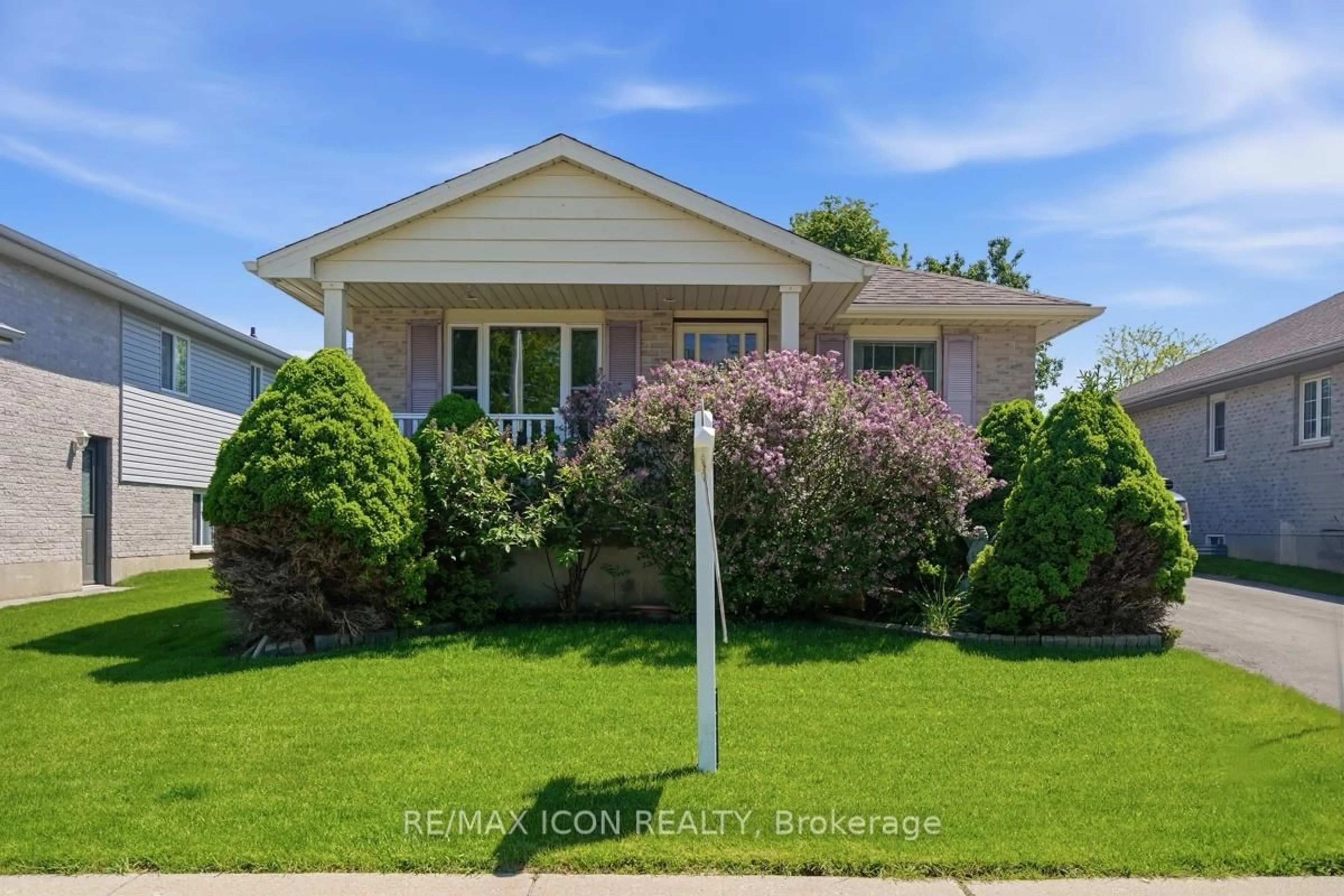 Unknown for 41845 North St, Southwold Ontario N5P 4L5