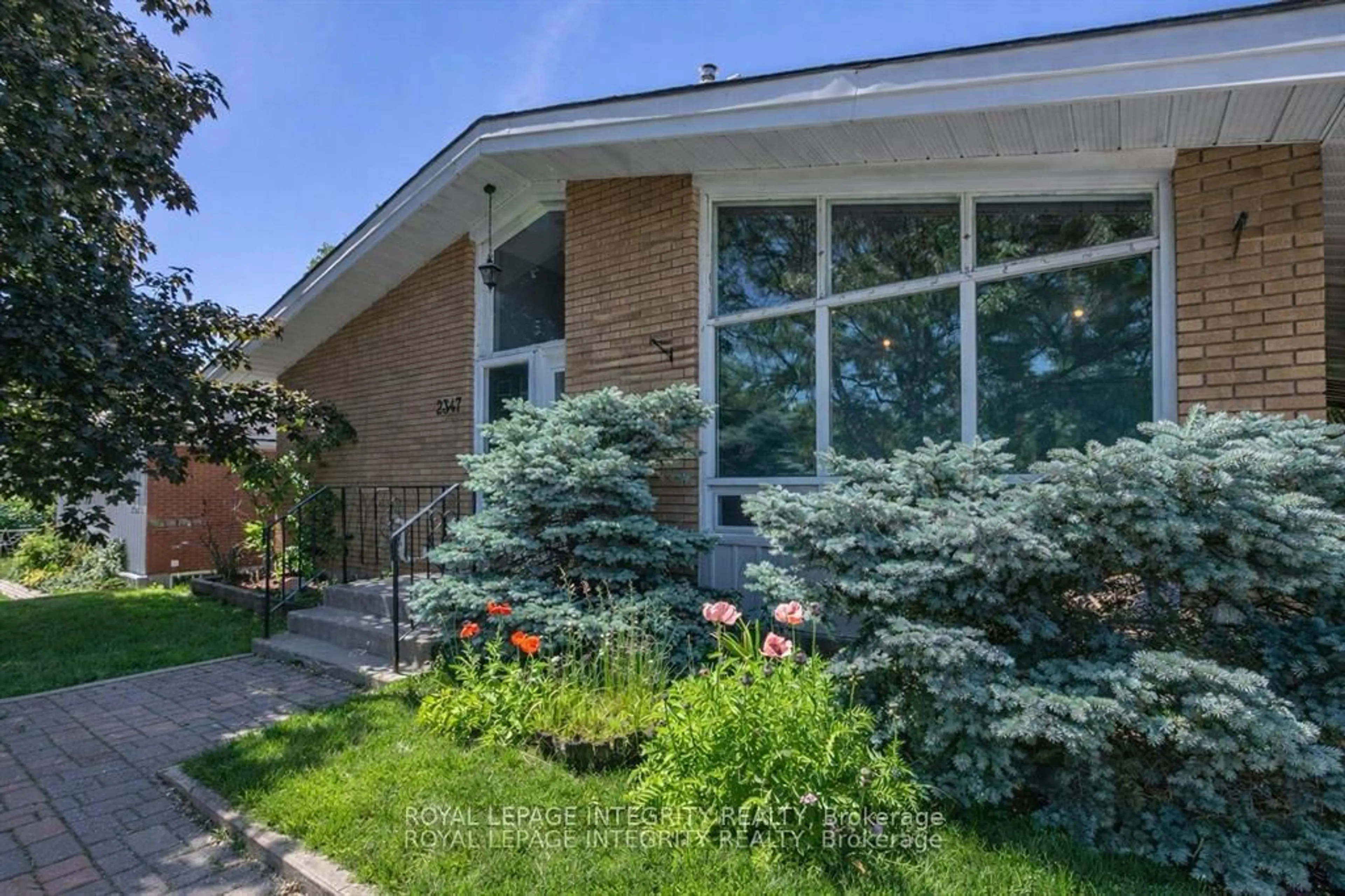 Unknown for 2347 Baseline Rd, Ottawa Ontario K2C 0E2
