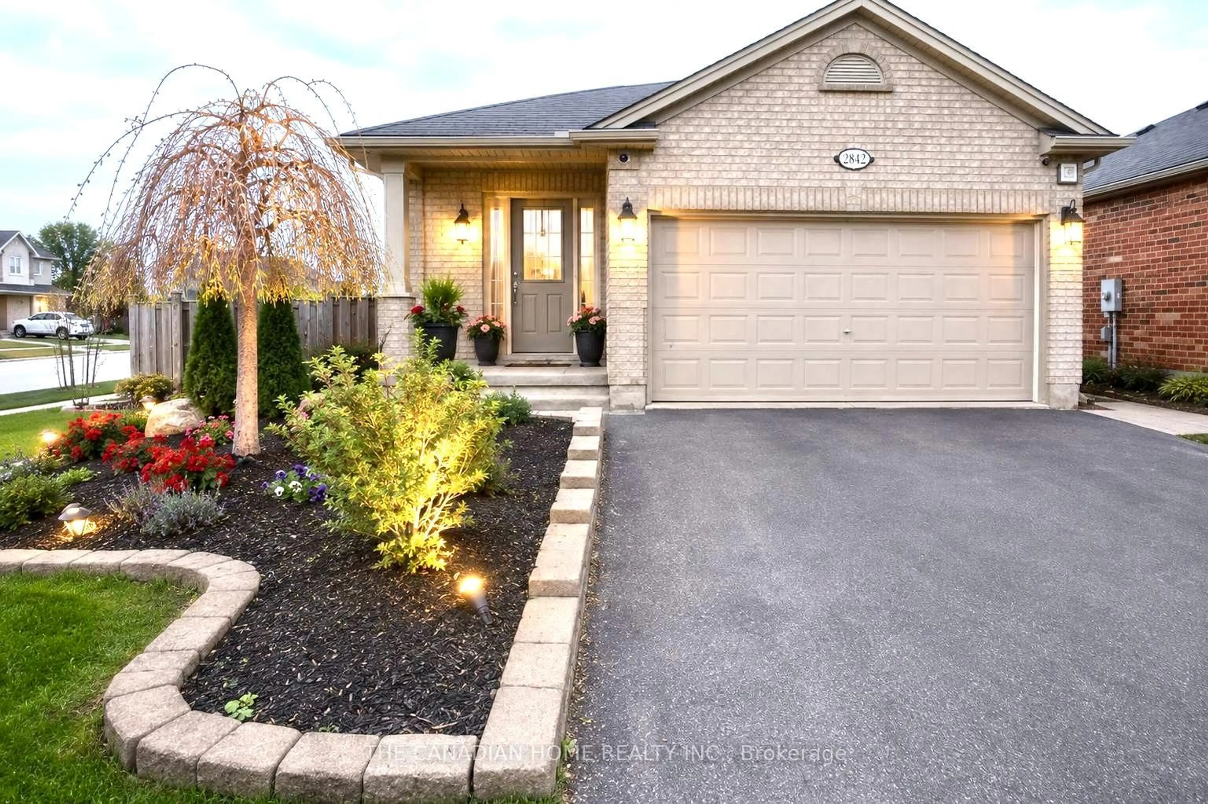 Unknown for 2842 MEADOWGATE Blvd, London South Ontario N6M 1L4