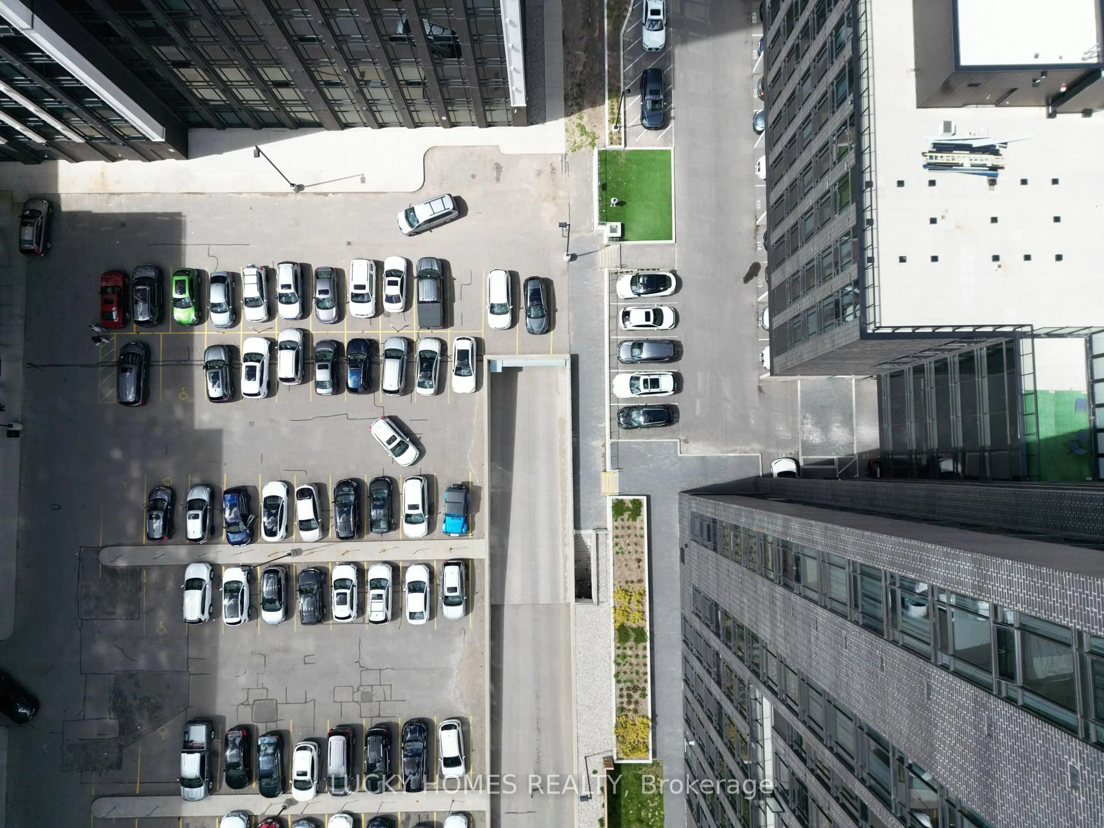 Parking for 145 Columbia St #1628, Waterloo Ontario N2L 0K7