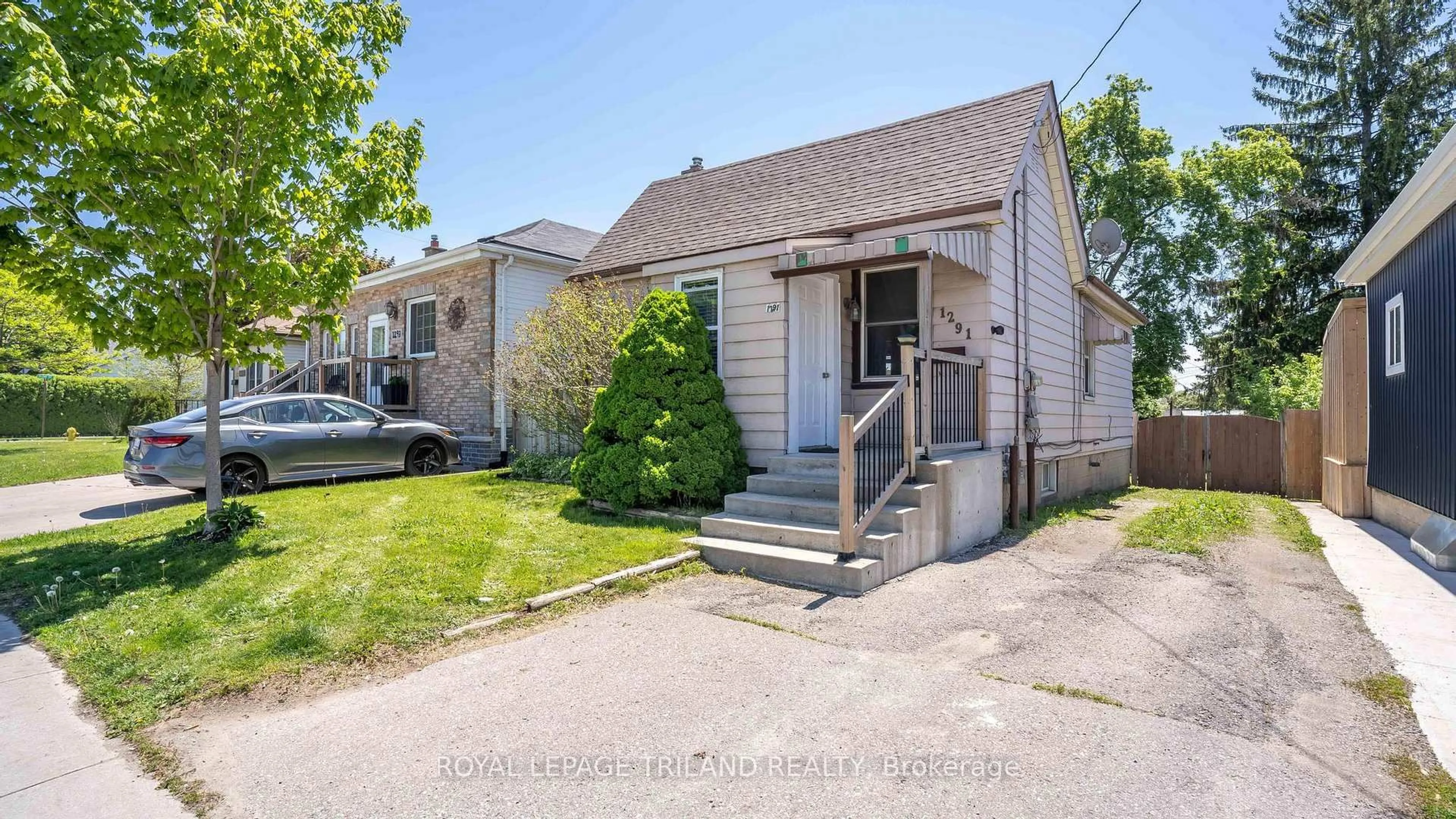 Unknown for 1291 Trafalgar Rd, London East Ontario N5Z 1H8