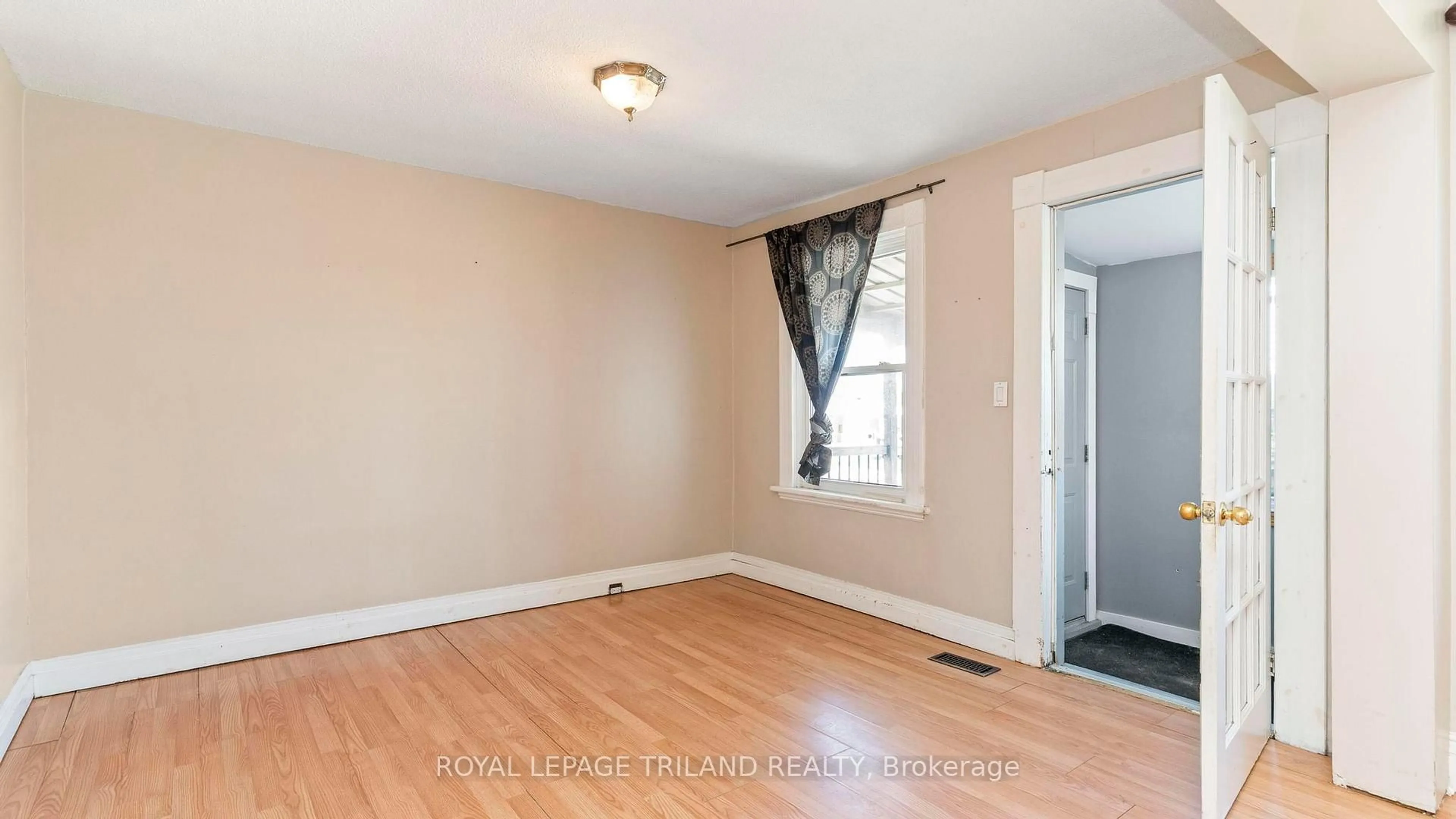 A pic of a room for 1291 Trafalgar Rd, London East Ontario N5Z 1H8