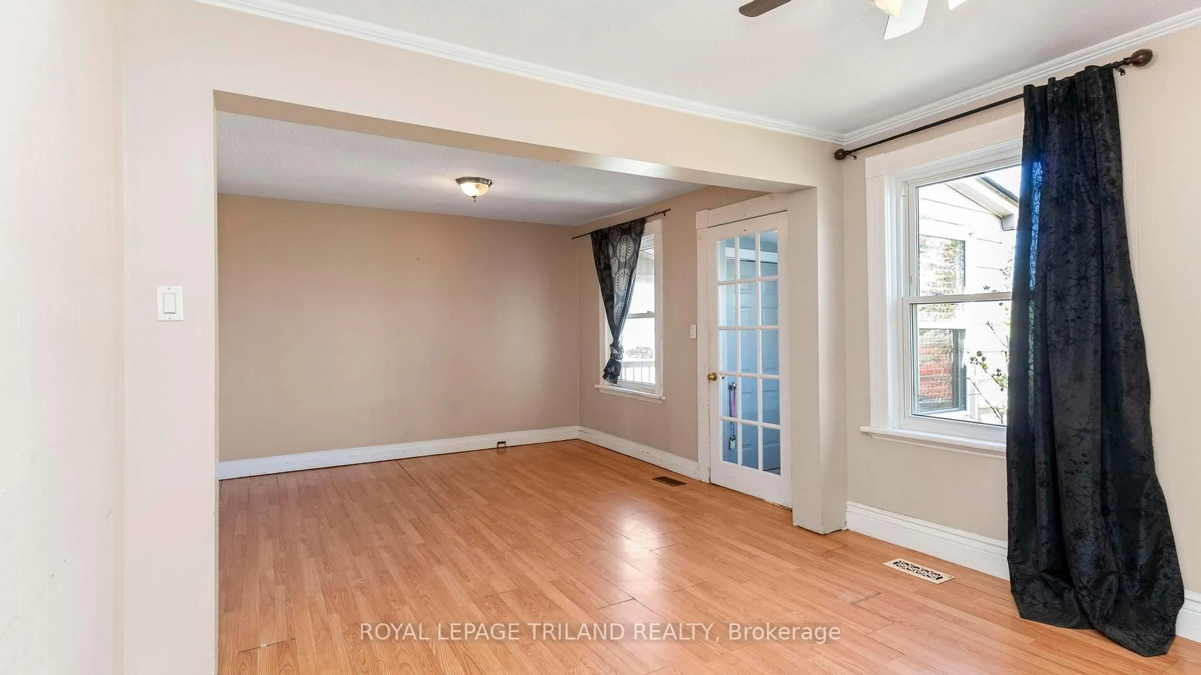 A pic of a room for 1291 Trafalgar Rd, London East Ontario N5Z 1H8