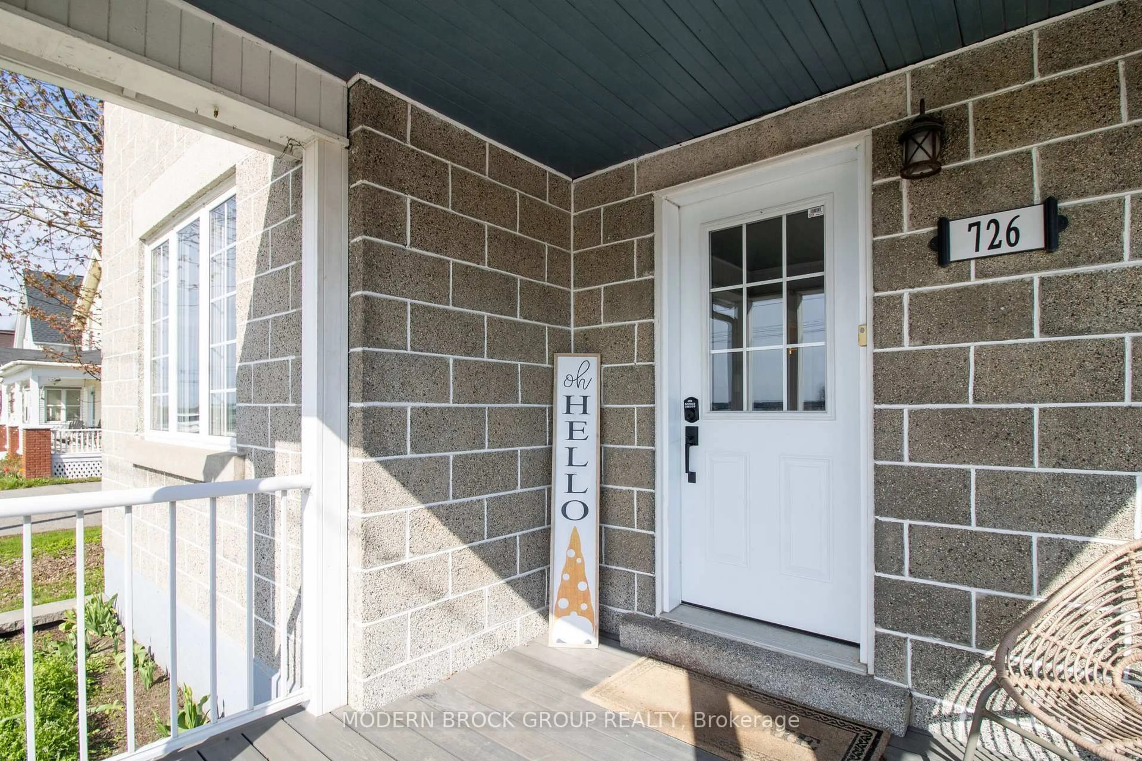 Indoor entryway for 726 County Road 2 Rd, Edwardsburgh/Cardinal Ontario K0E 1P0