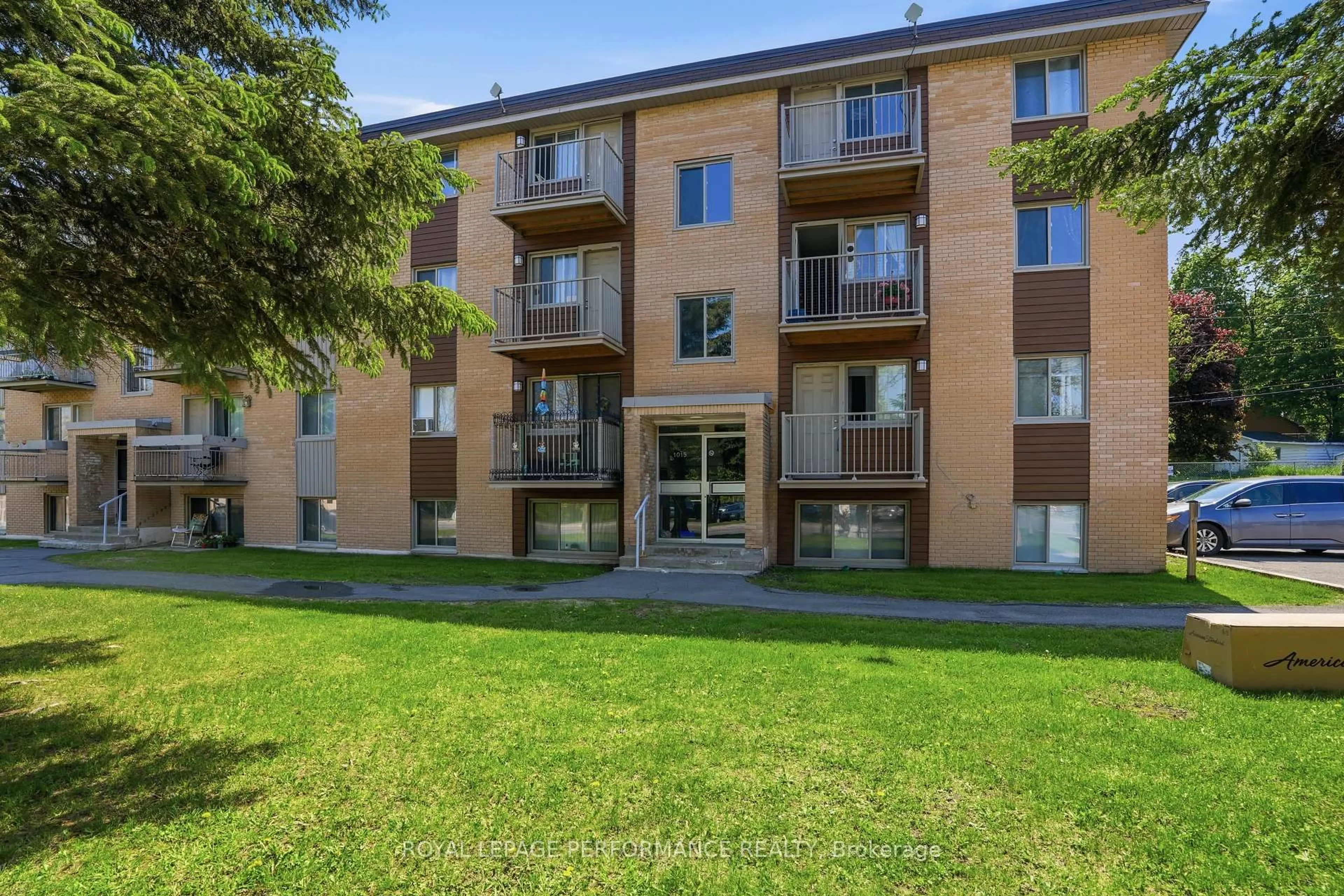 Unknown for 1015 Cartier Blvd #3, Hawkesbury Ontario K6A 2Y4