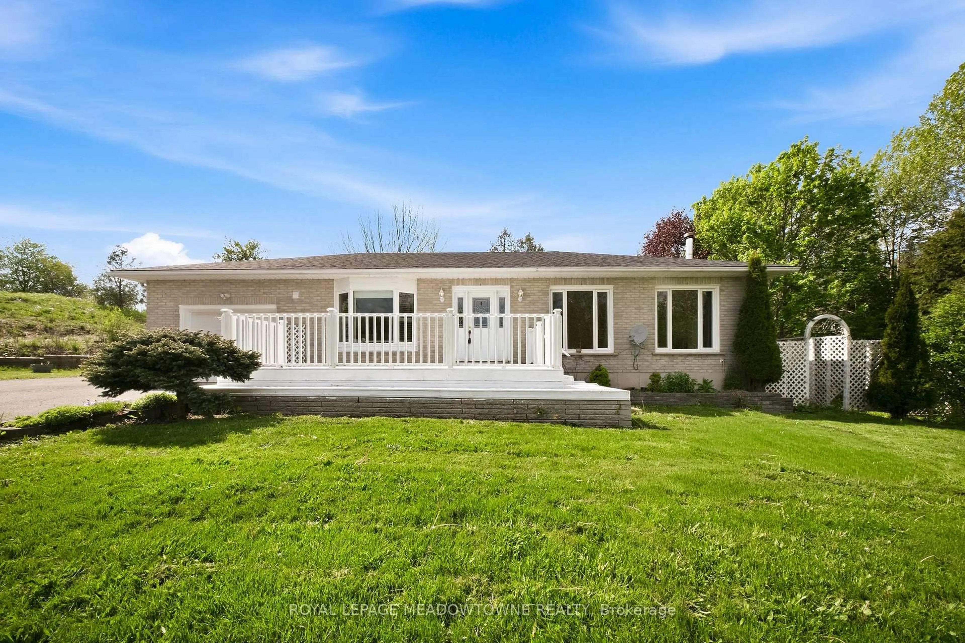 Home with vinyl exterior material, street for 9078 Highway 24, Erin Ontario N1H 6H7