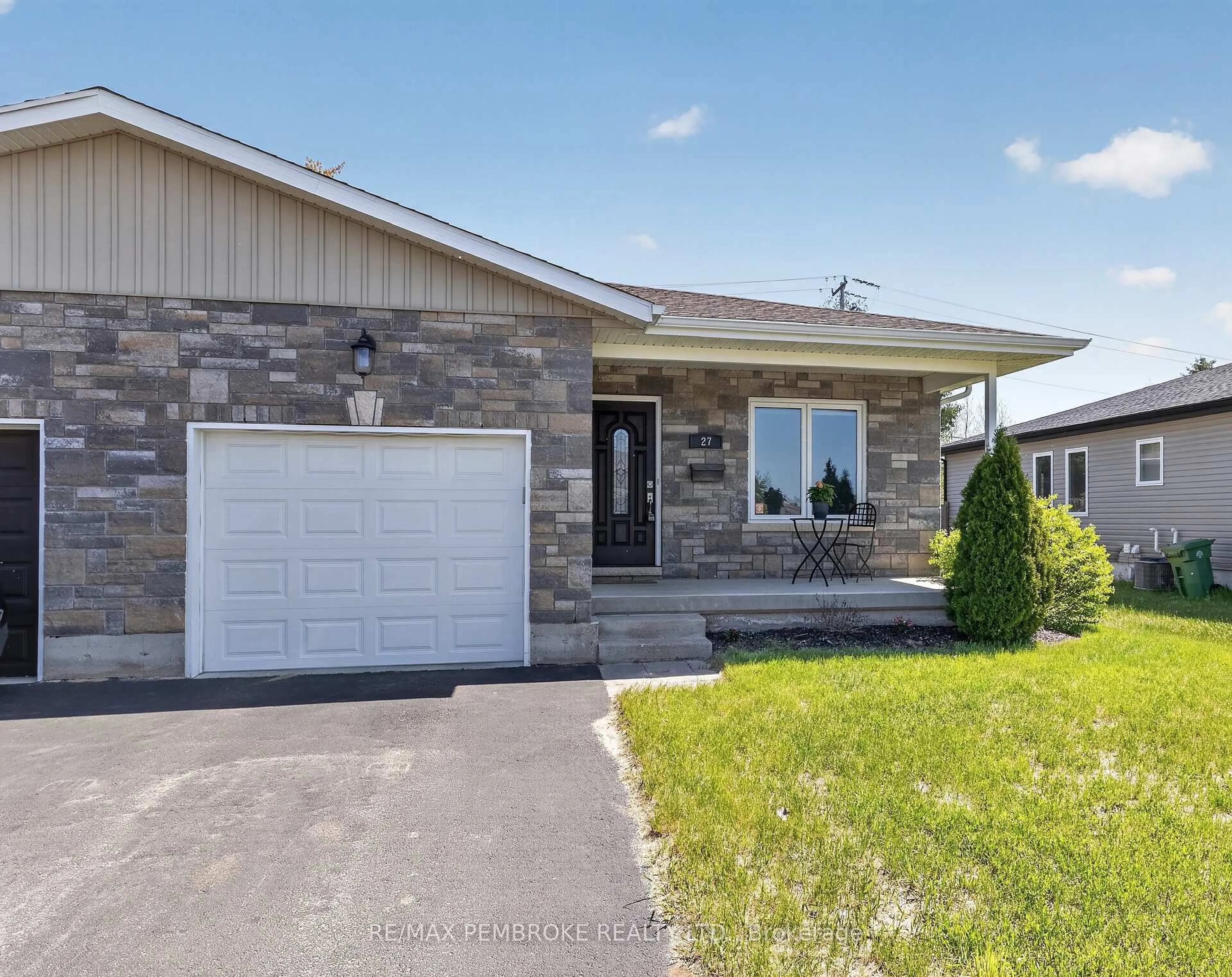 Home with brick exterior material, street for 27 NOBLE Cres, Petawawa Ontario K8H 0G1