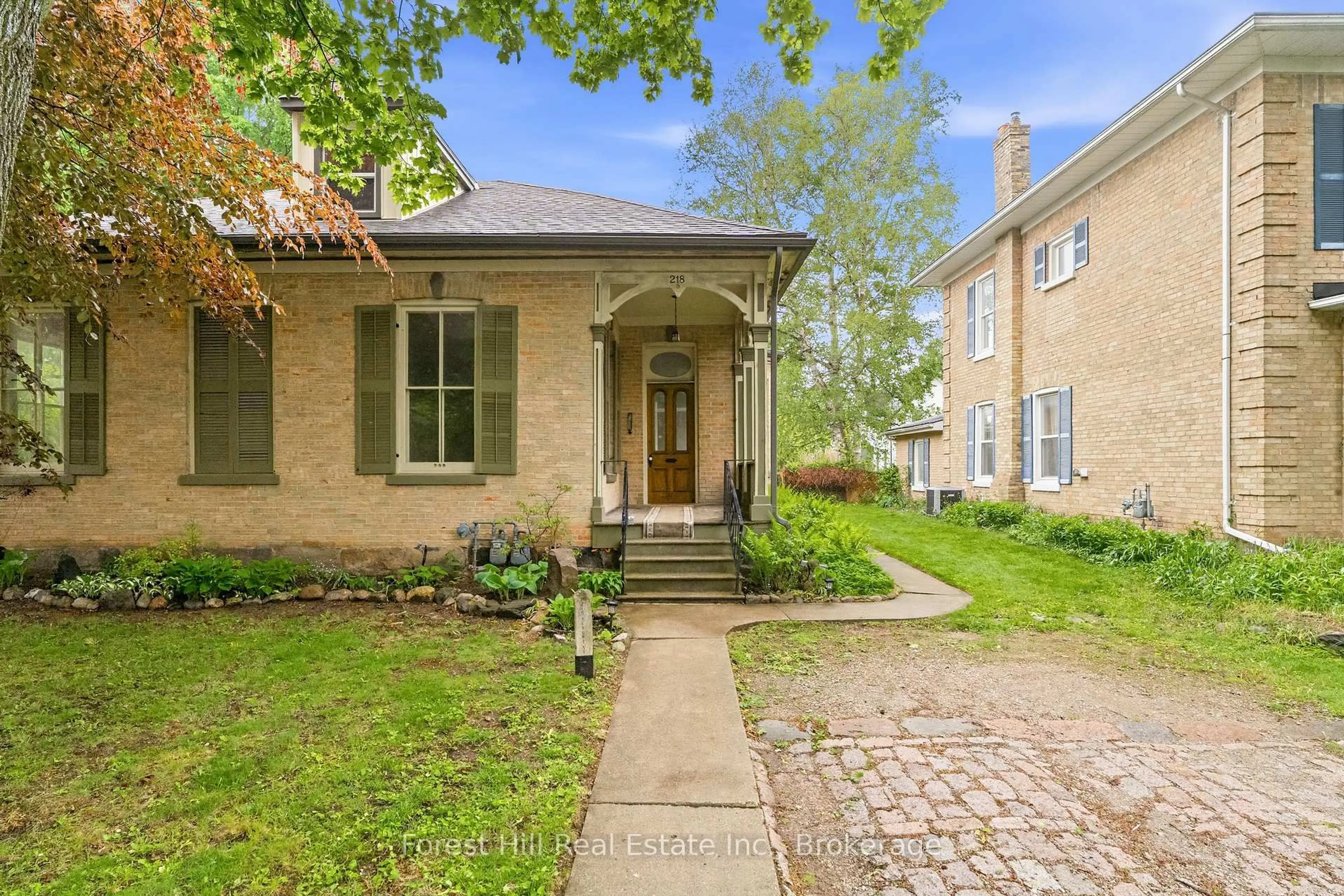 Home with brick exterior material, street for 218 ALBERT St, Ingersoll Ontario N5C 2Y6