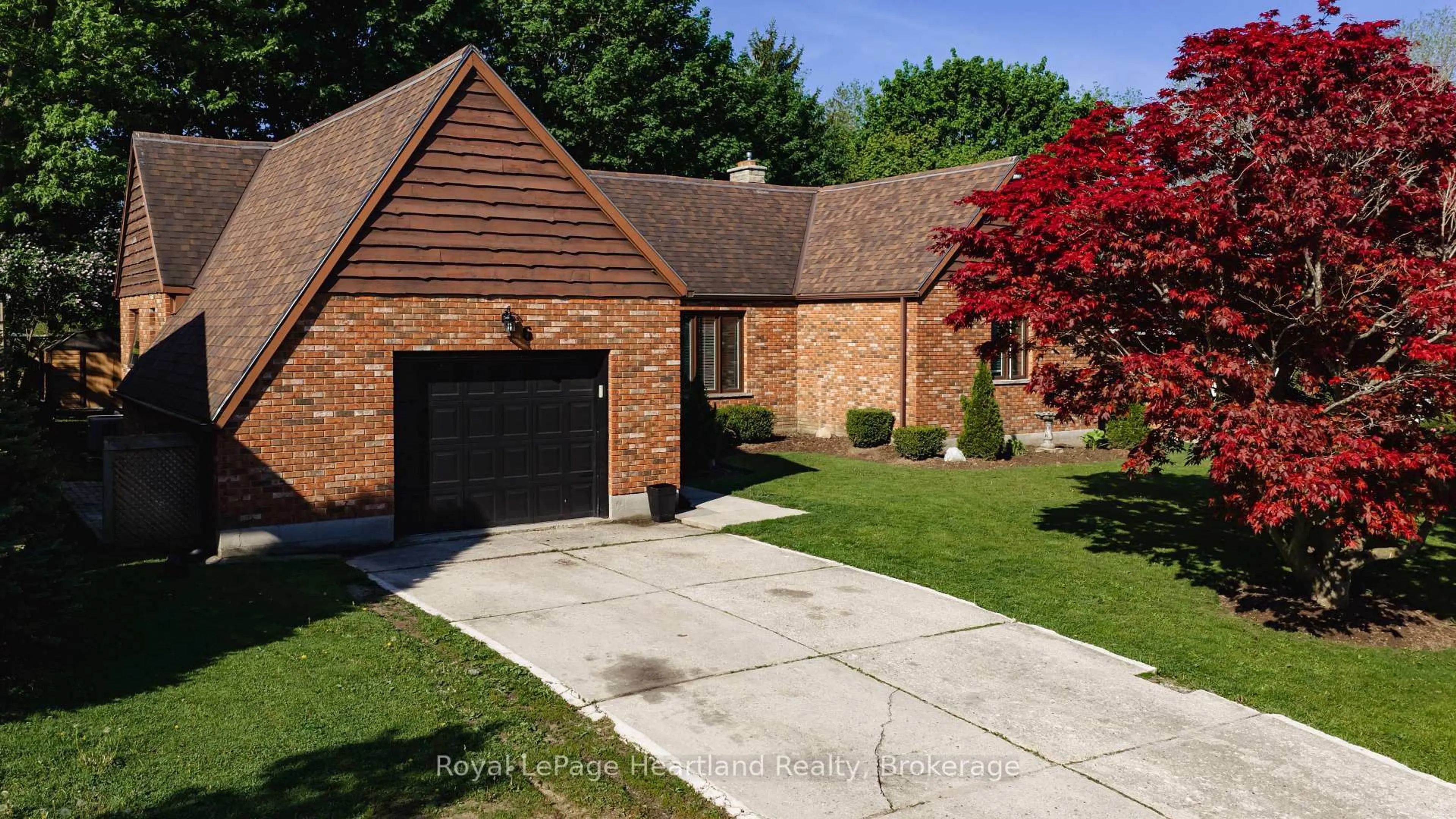 Home with brick exterior material, street for 6 Alexander St, Huron East Ontario N0K 1W0