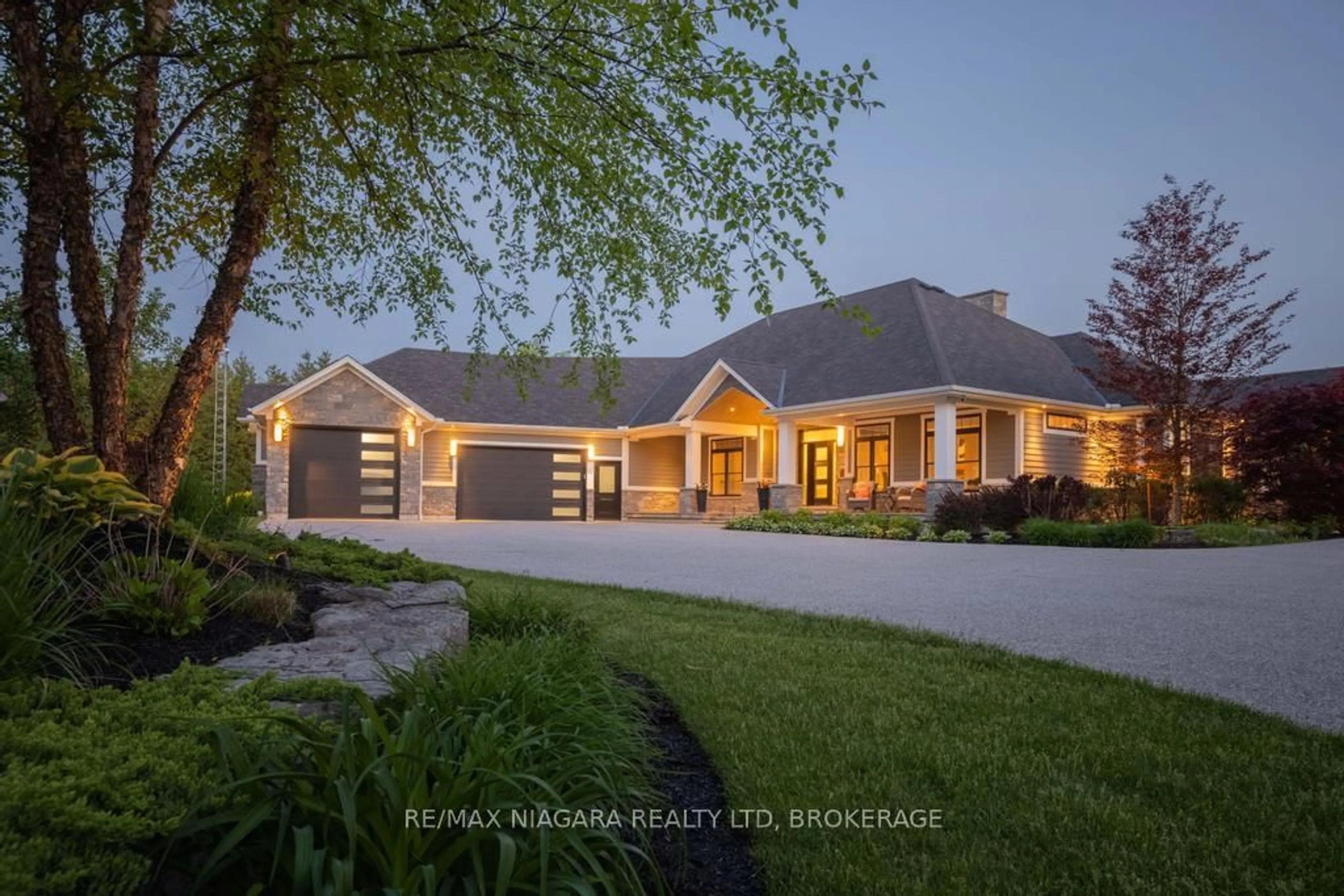 Unknown for 696 Foss Rd, Pelham Ontario L0S 1C0