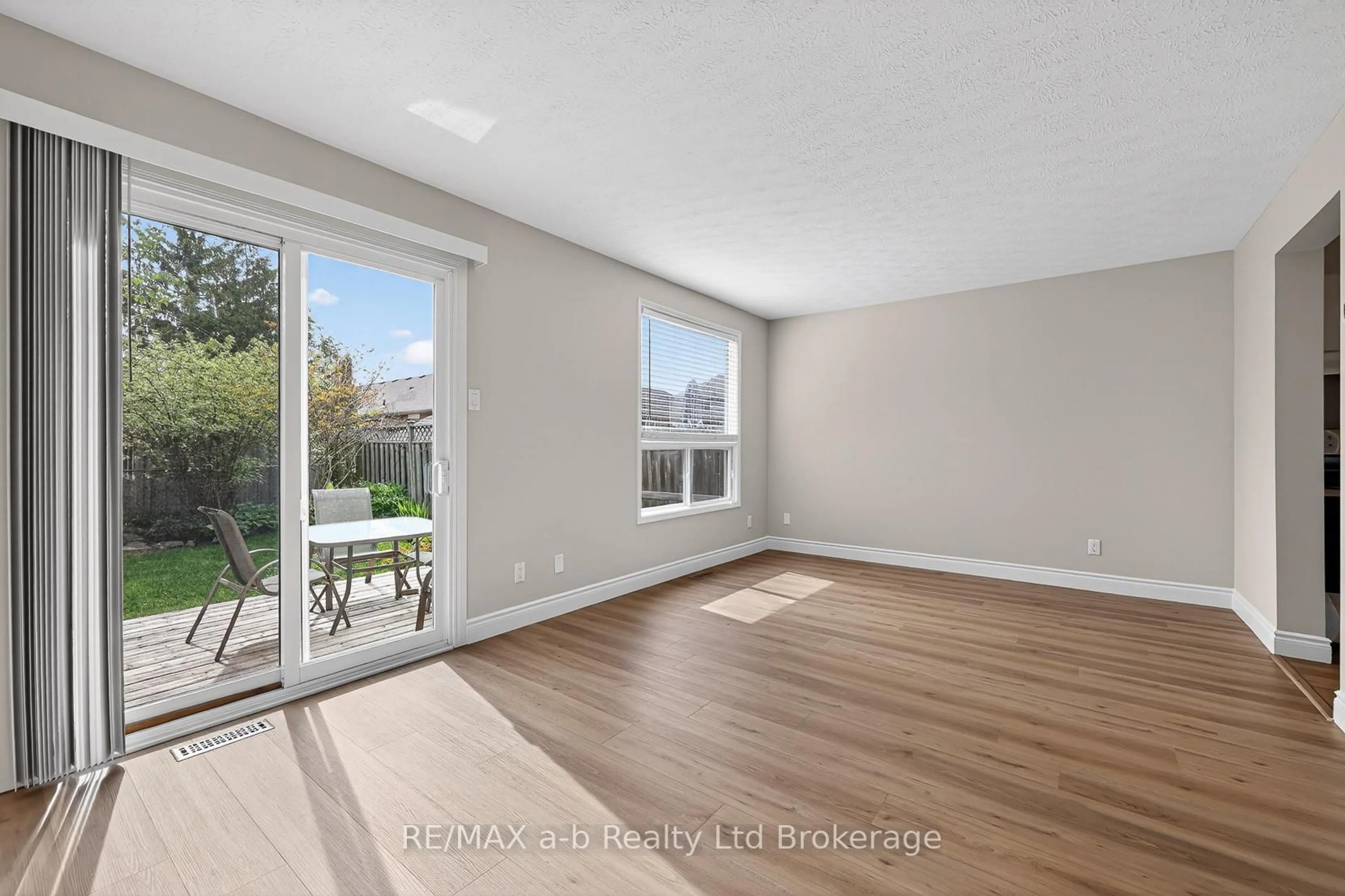A pic of a room for 267 Beckett Rd, Ingersoll Ontario N5C 3X4