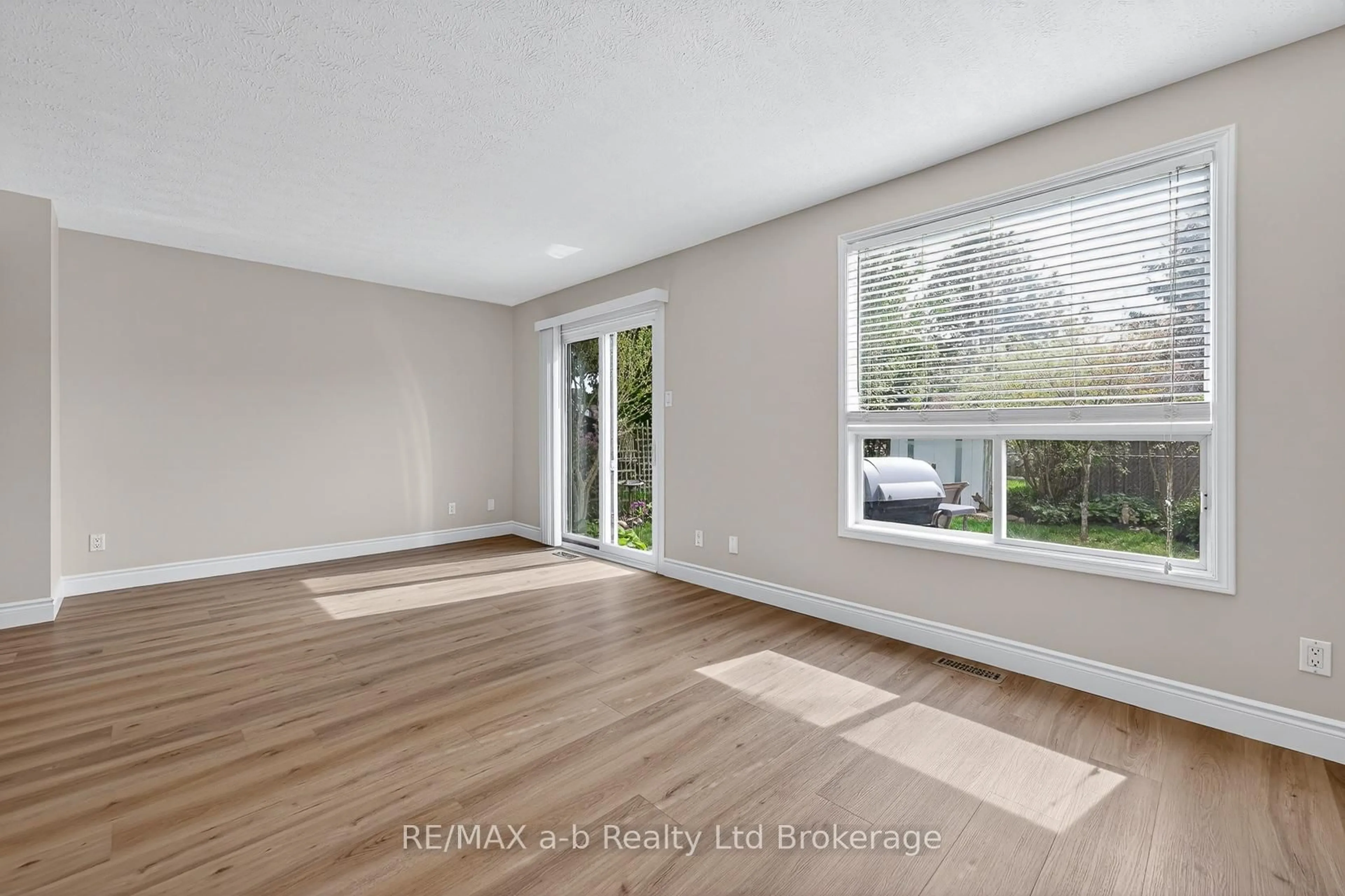 A pic of a room for 267 Beckett Rd, Ingersoll Ontario N5C 3X4