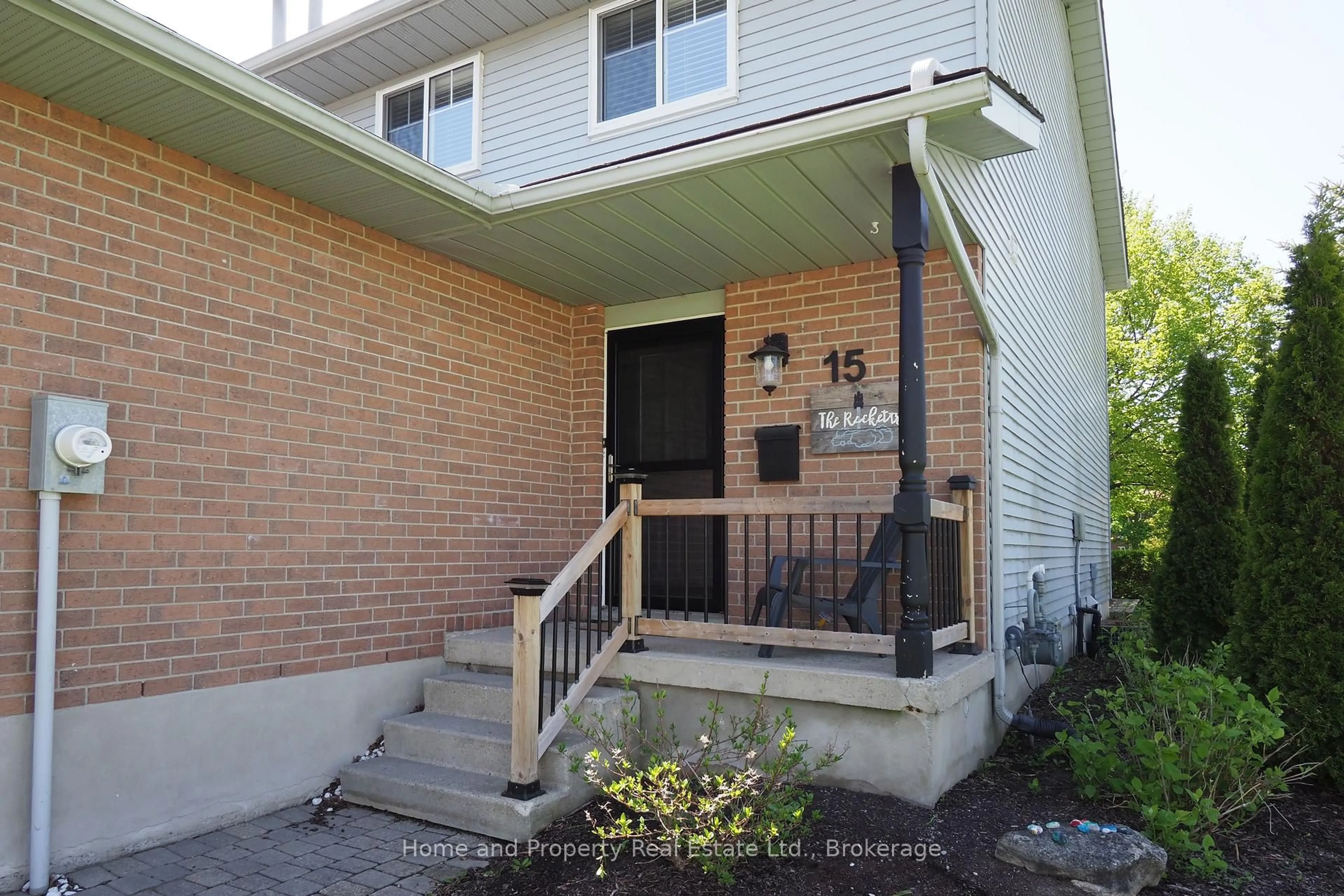 Unknown for 15 Dales Dr, Mapleton Ontario N0G 1P0