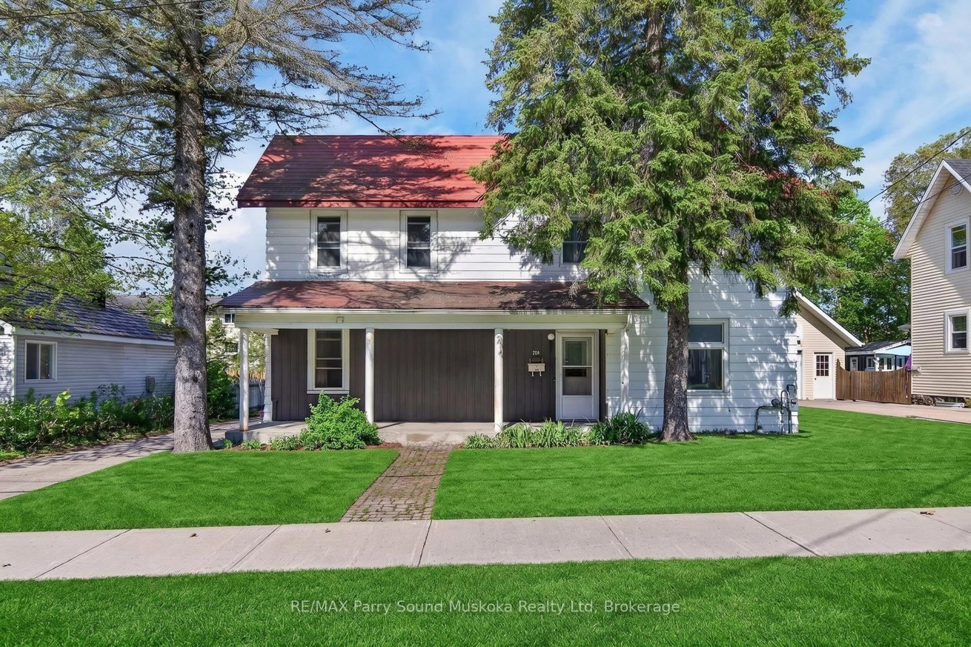 Unknown for 124 GIBSON St, Parry Sound Ontario P2A 1X7