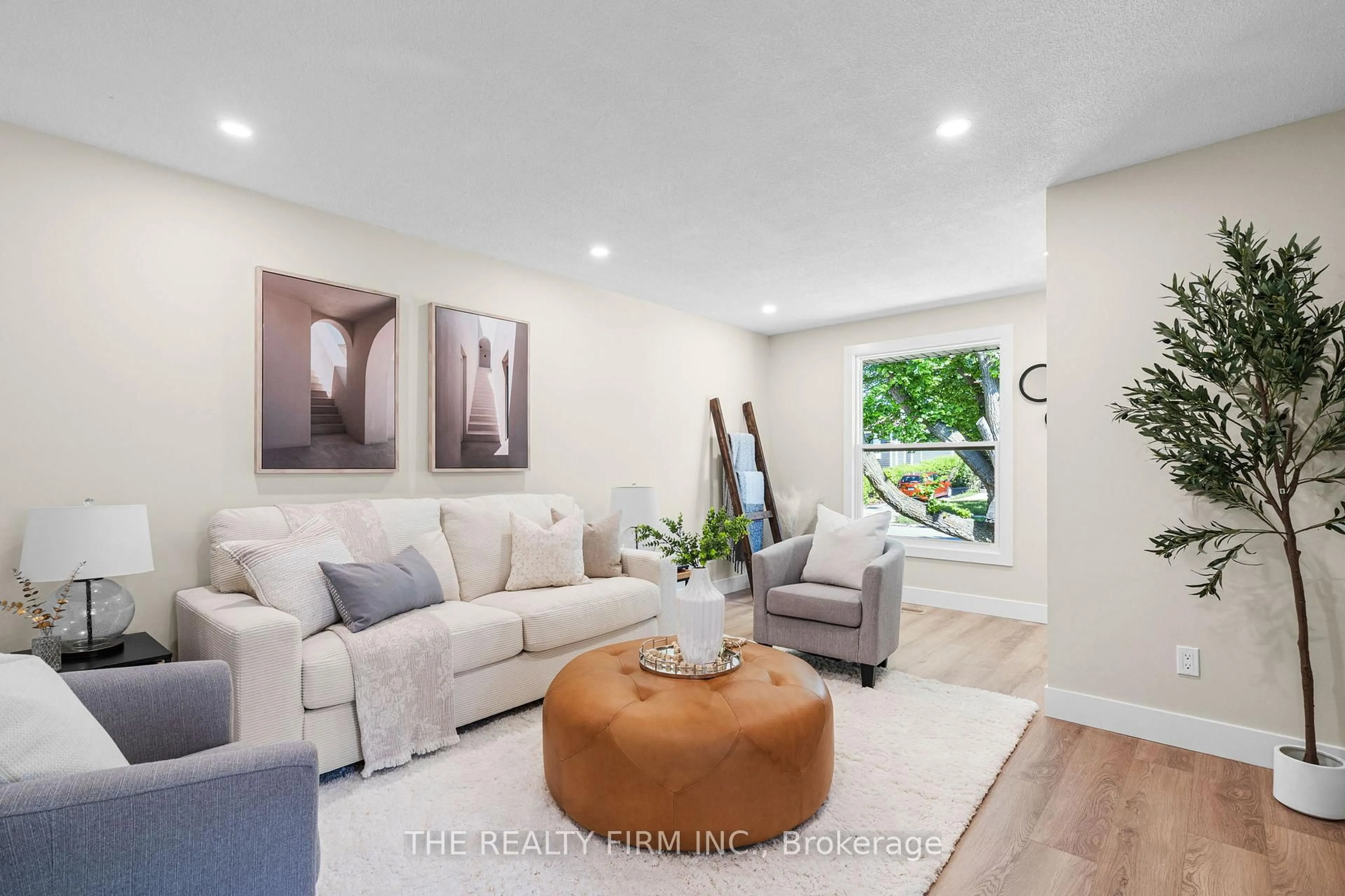 Living room with furniture, unknown for 51 Patience Cres, London South Ontario N6E 2K7