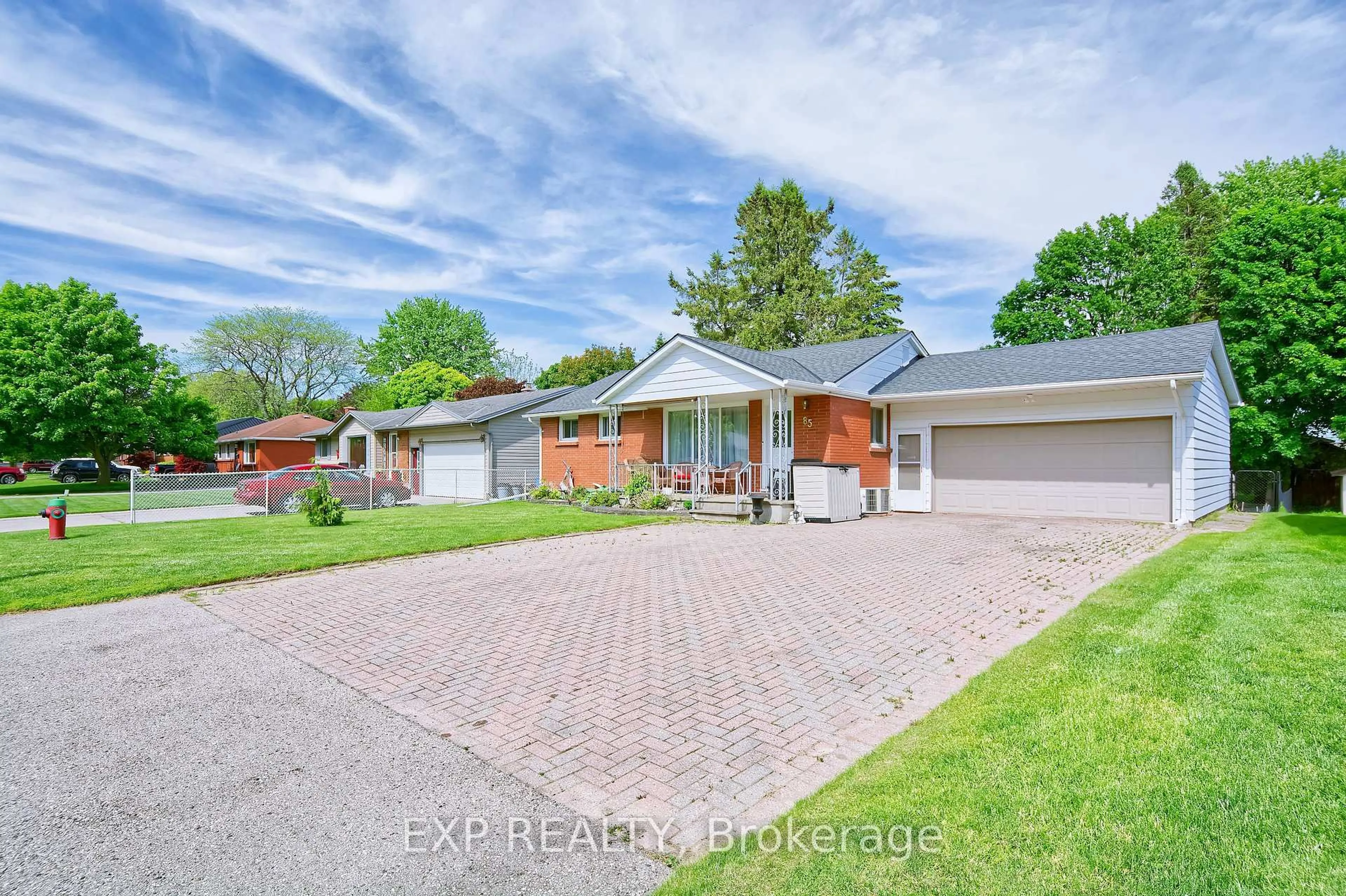 A pic from outside/outdoor area/front of a property/back of a property/a pic from drone, street for 85 Treelawn Ave, Aylmer Ontario N5H 2J7
