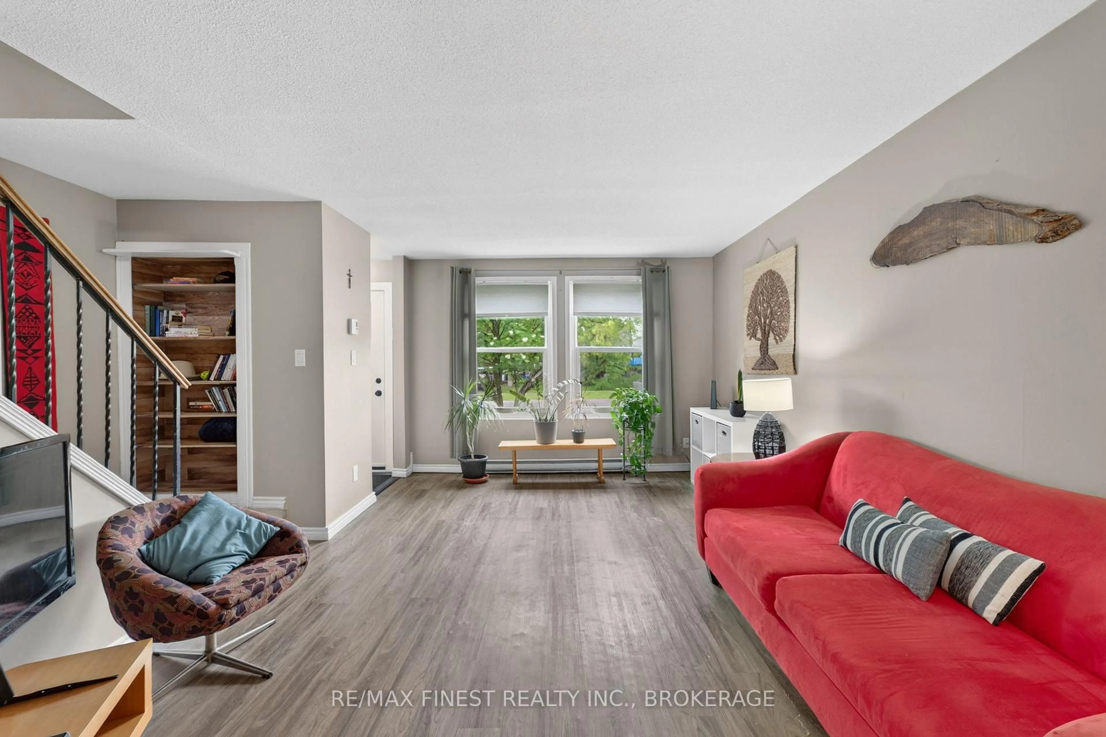 Living room with furniture, unknown for 1057 BASSWOOD Pl, Kingston Ontario K7P 1K4