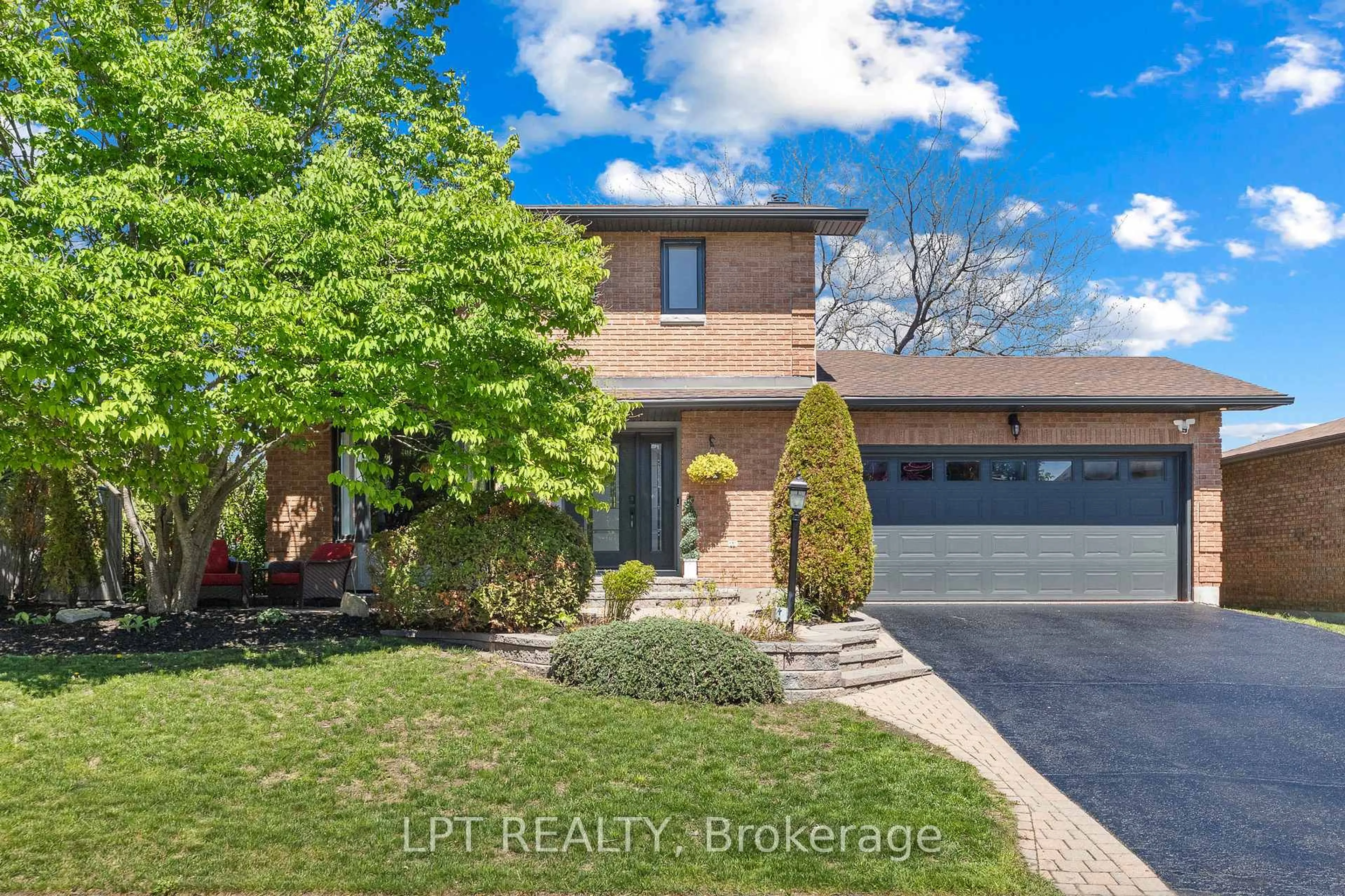 Home with brick exterior material, street for 11 Elderwood Tr, Ottawa Ontario K2S 1C9