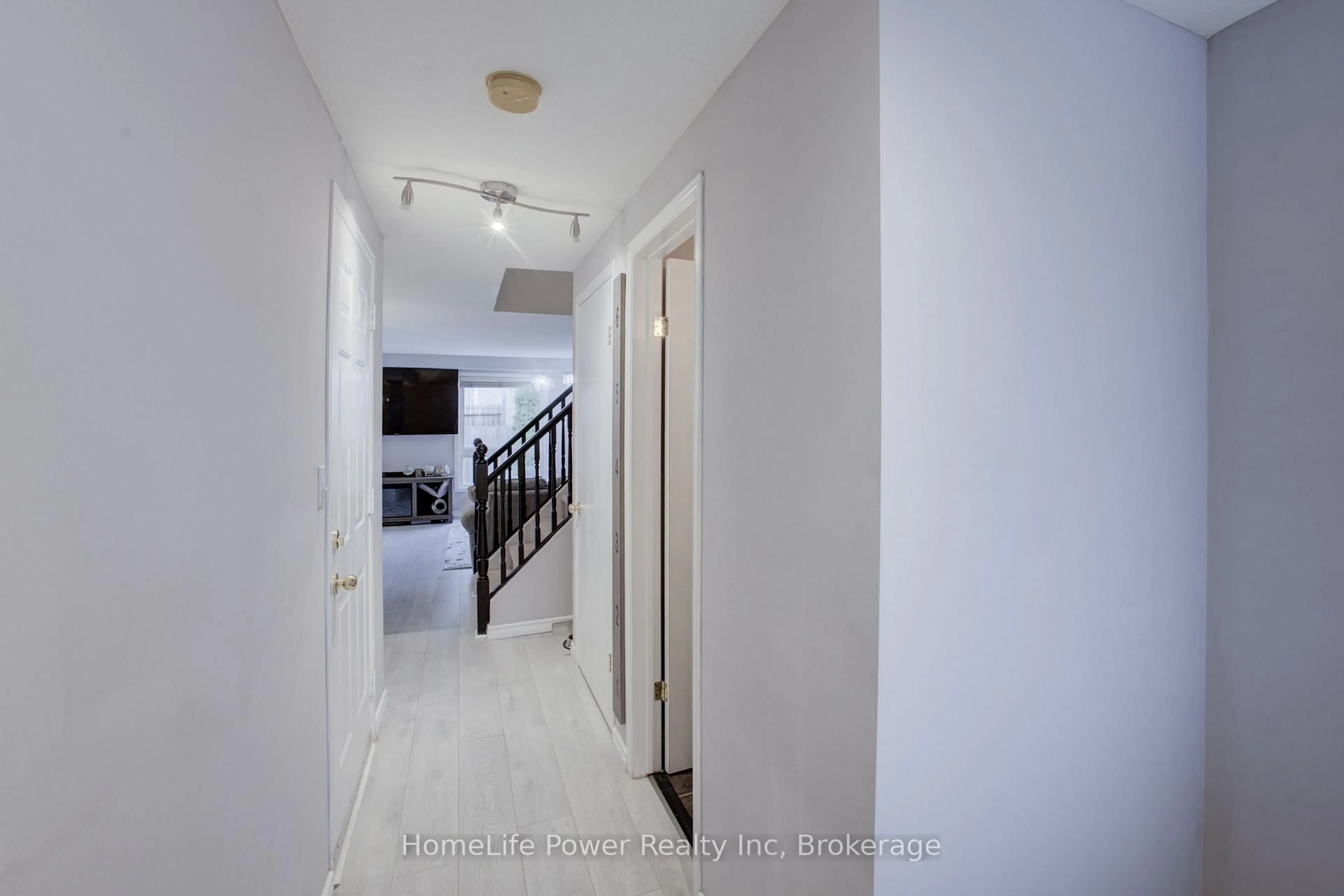 Unknown for 53 Prosperity Dr, Kitchener Ontario N2E 4A9