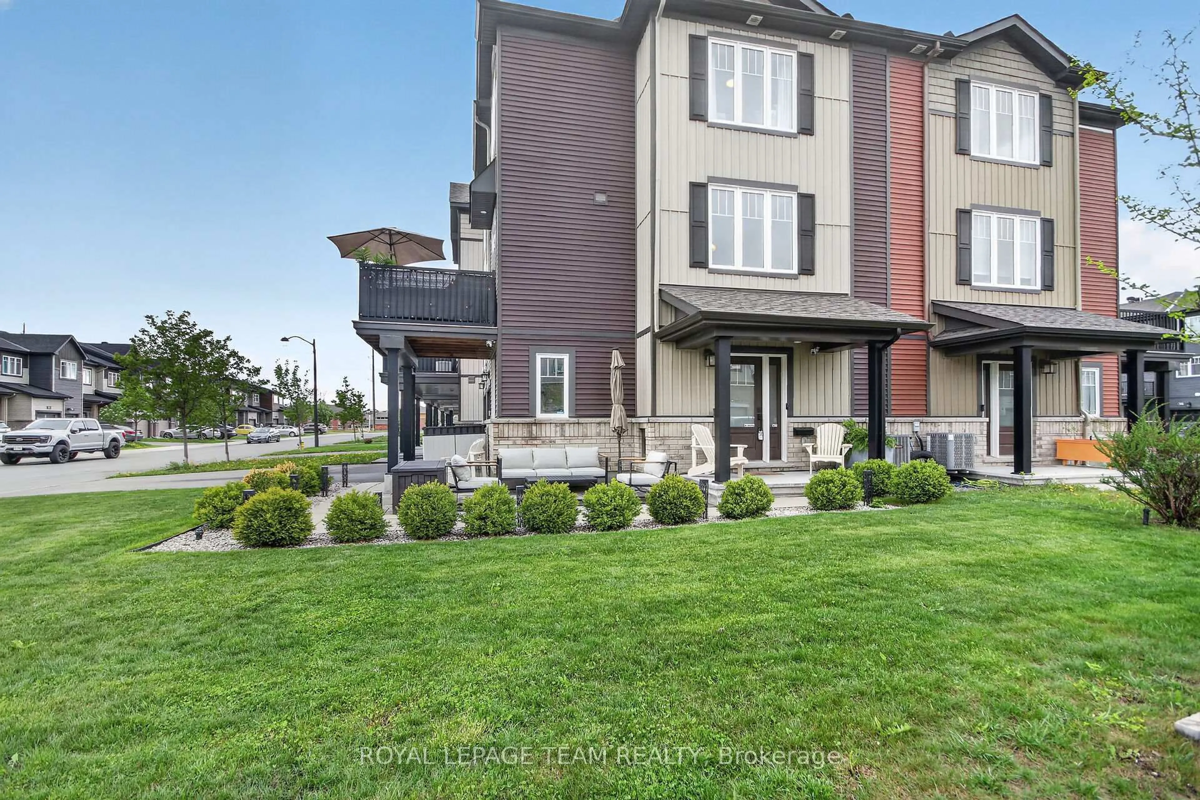 Unknown for 569 Clemency Cres, Ottawa Ontario K2J 6R8
