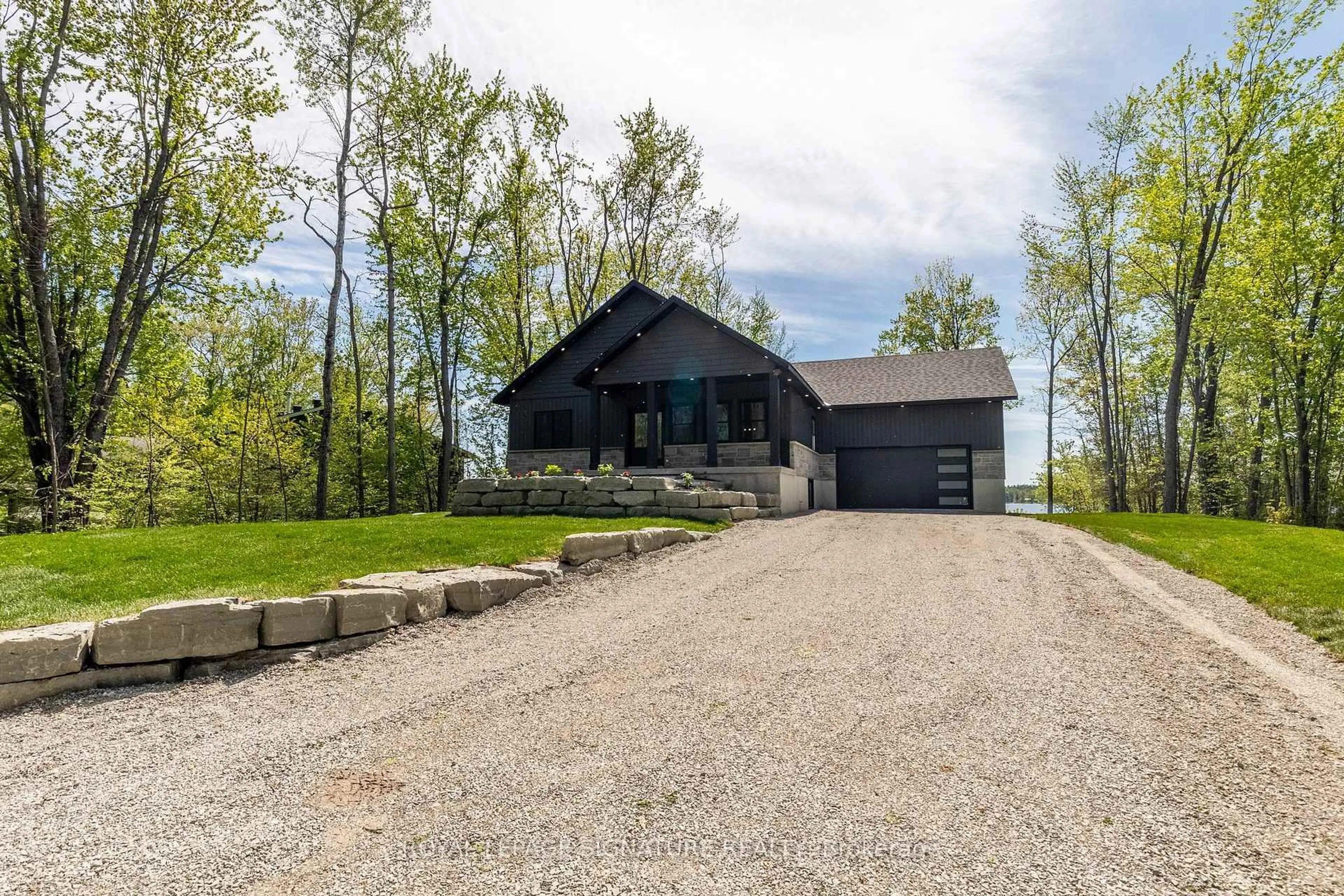 Unknown for 35 Young St, Kawartha Lakes Ontario L0K 1W0