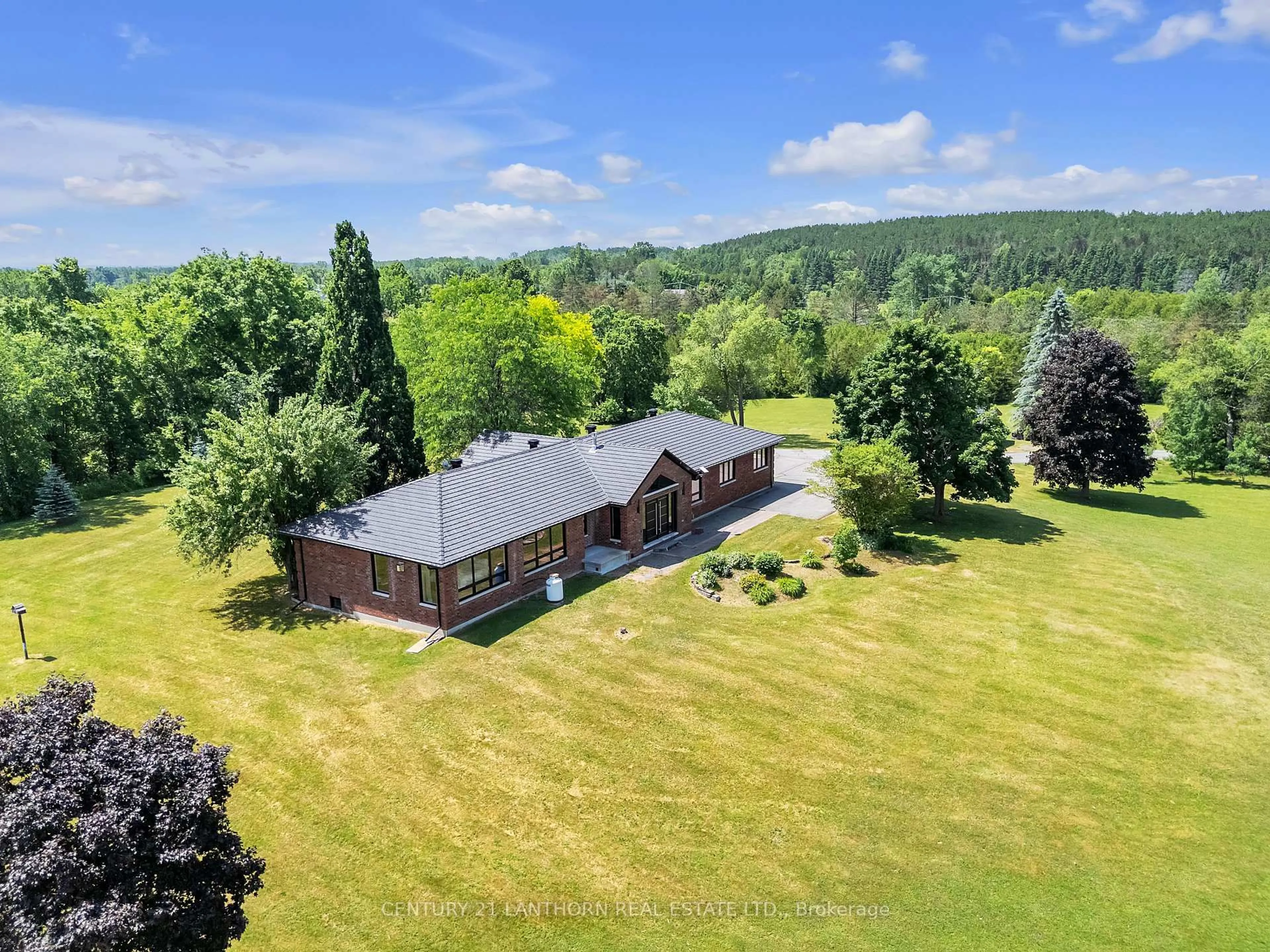 A pic from outside/outdoor area/front of a property/back of a property/a pic from drone, mountain view for 676 Foxton Rd, Belleville Ontario K0K 2Y0