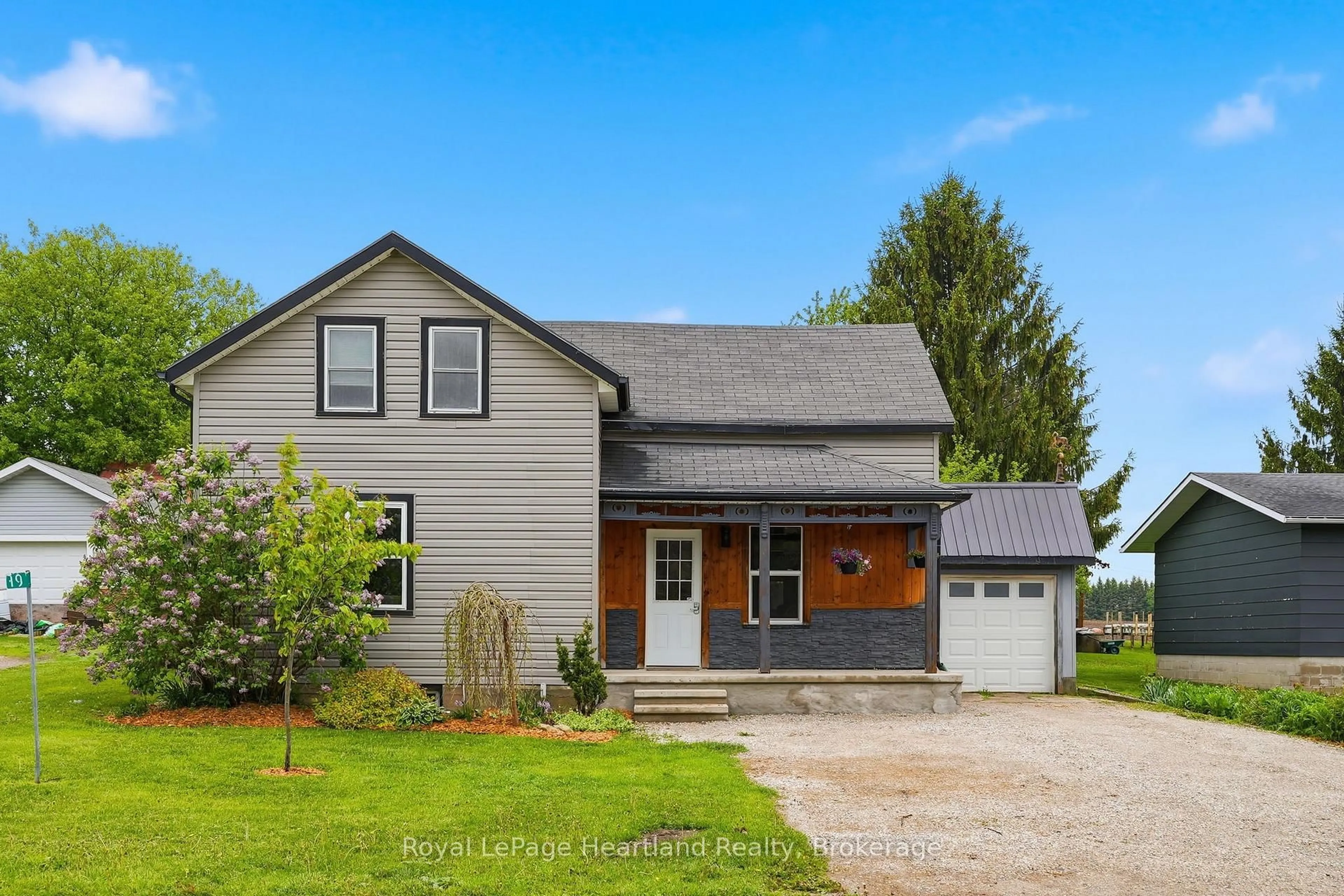 Home with vinyl exterior material, street for 19 Whitechurch St, Huron-Kinloss Ontario N0G 2W0