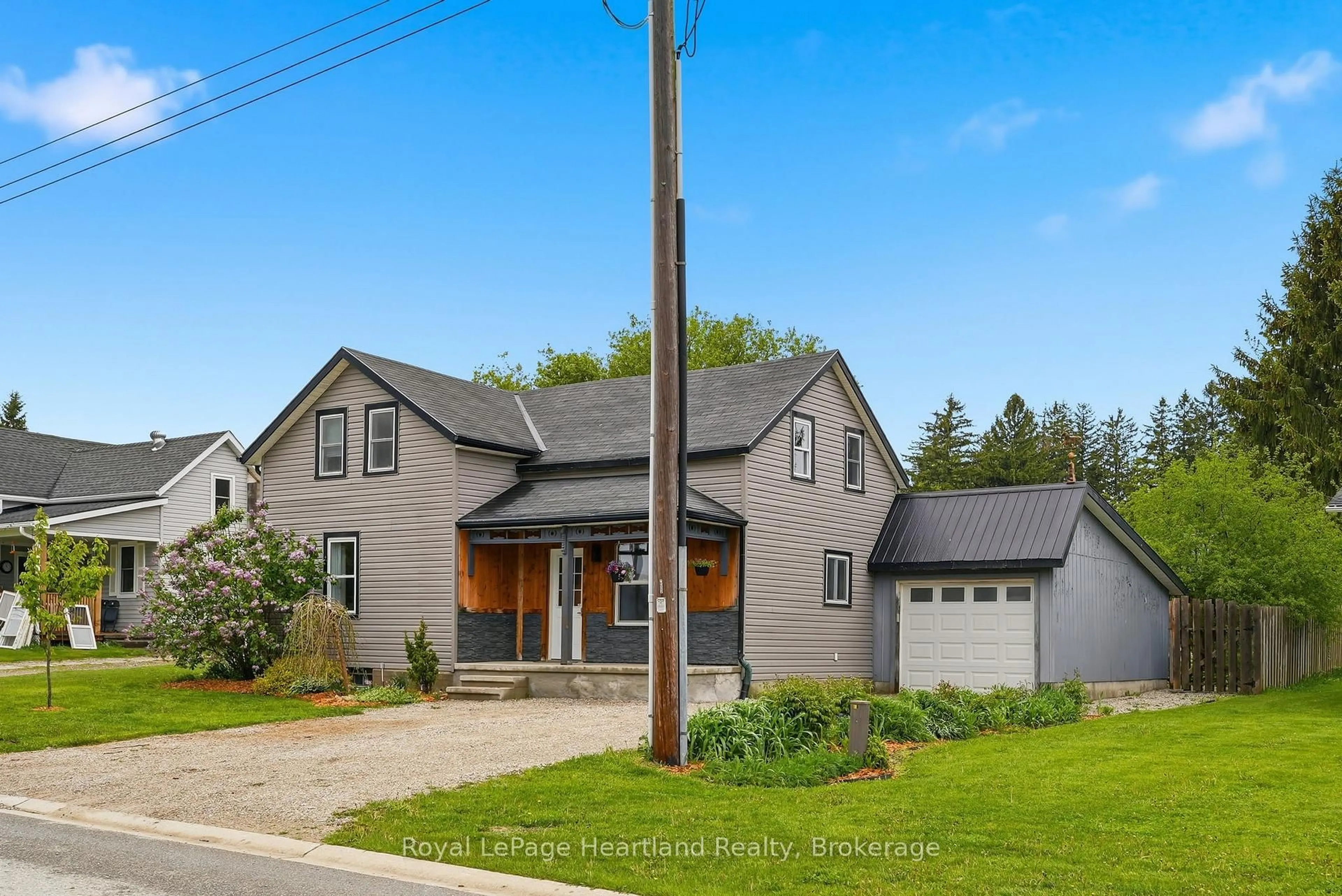 Unknown for 19 Whitechurch St, Huron-Kinloss Ontario N0G 2W0