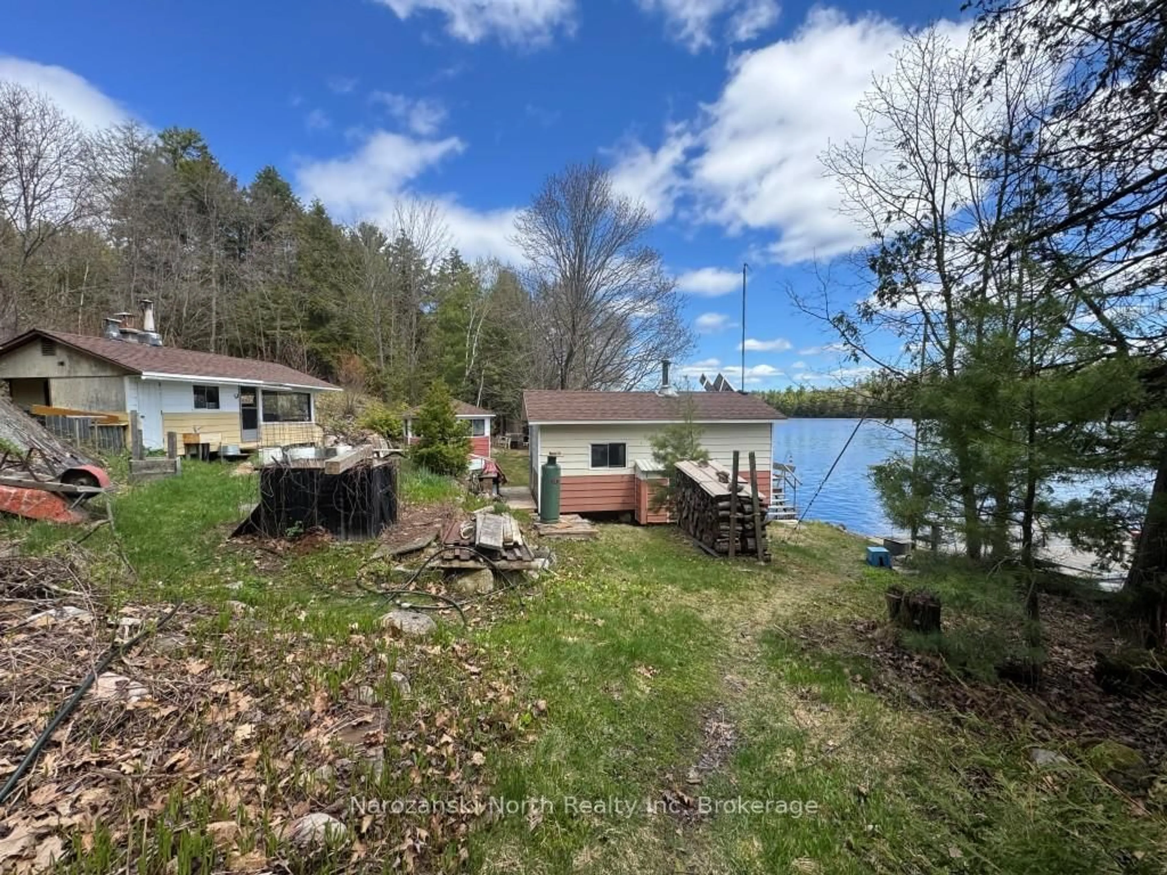 A pic from outside/outdoor area/front of a property/back of a property/a pic from drone, water/lake/river/ocean view for Boat Access on Tyson Lake, Killarney Ontario P0M 2A0